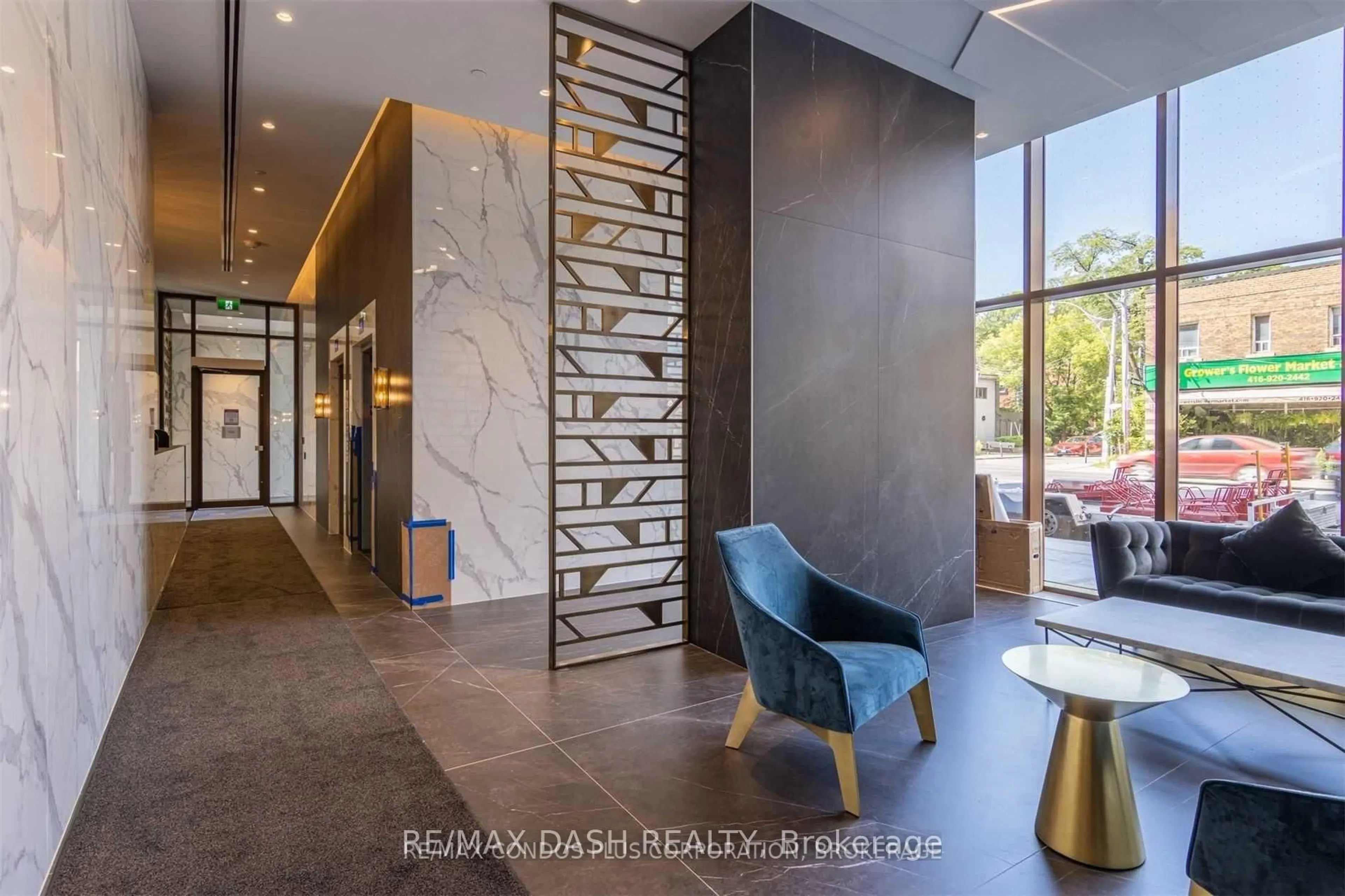 Lobby for 151 Avenue Rd #806, Toronto Ontario M5R 2H7