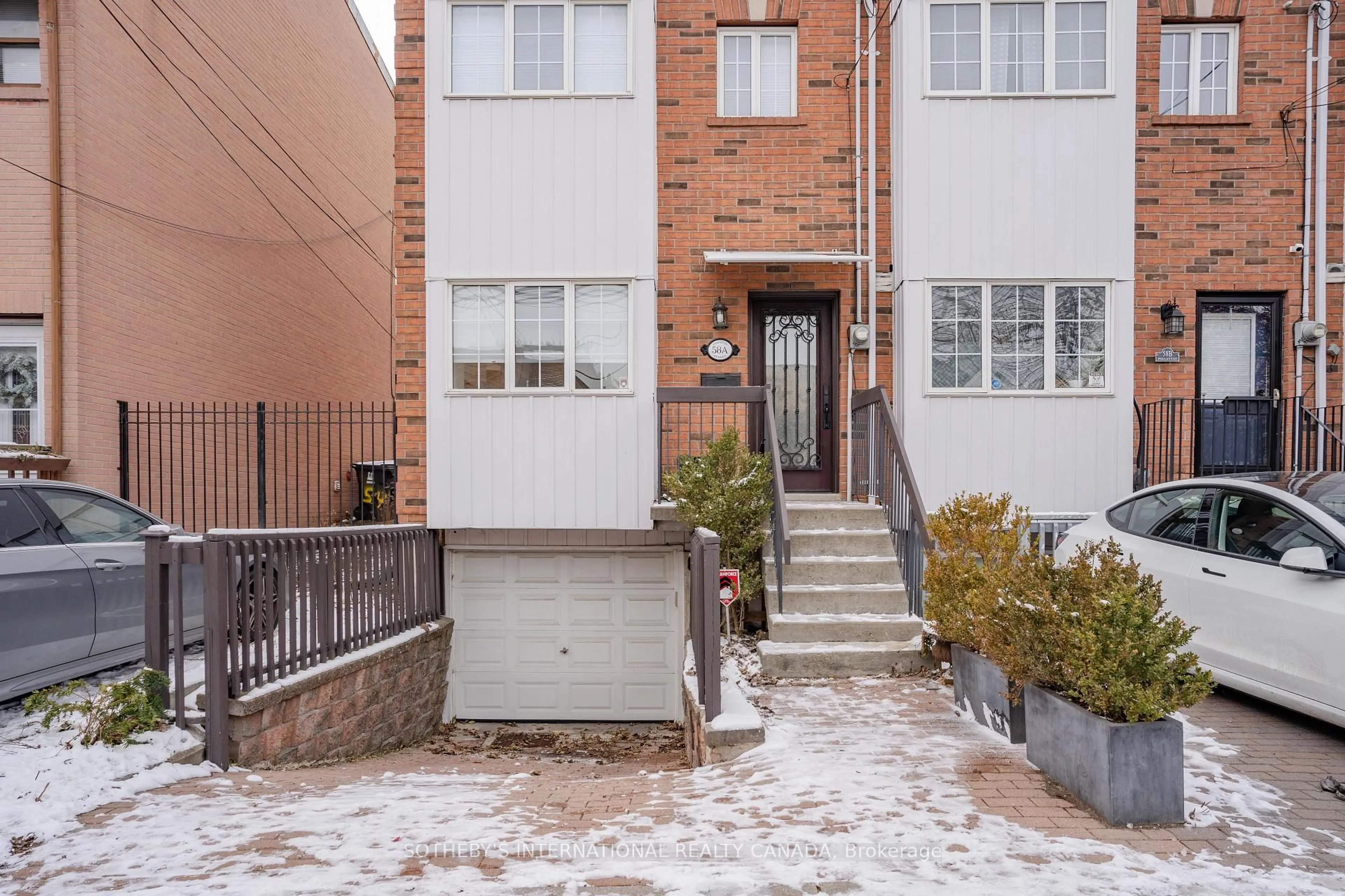 Unknown for 58A Poulett St, Toronto Ontario M5A 1Z5