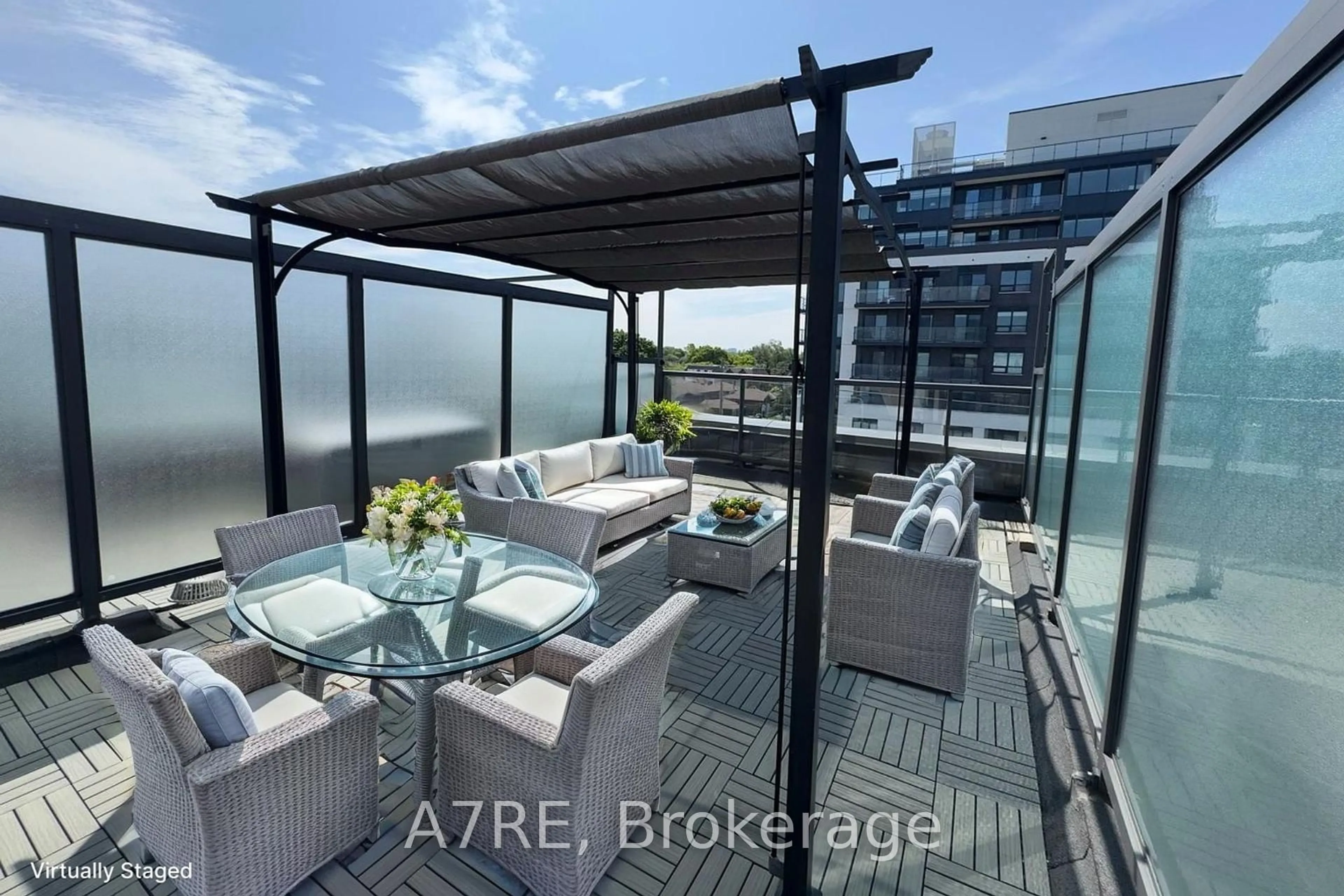 Patio, water/lake/river/ocean view for 724 Sheppard Ave #203, Toronto Ontario M3H 2S8