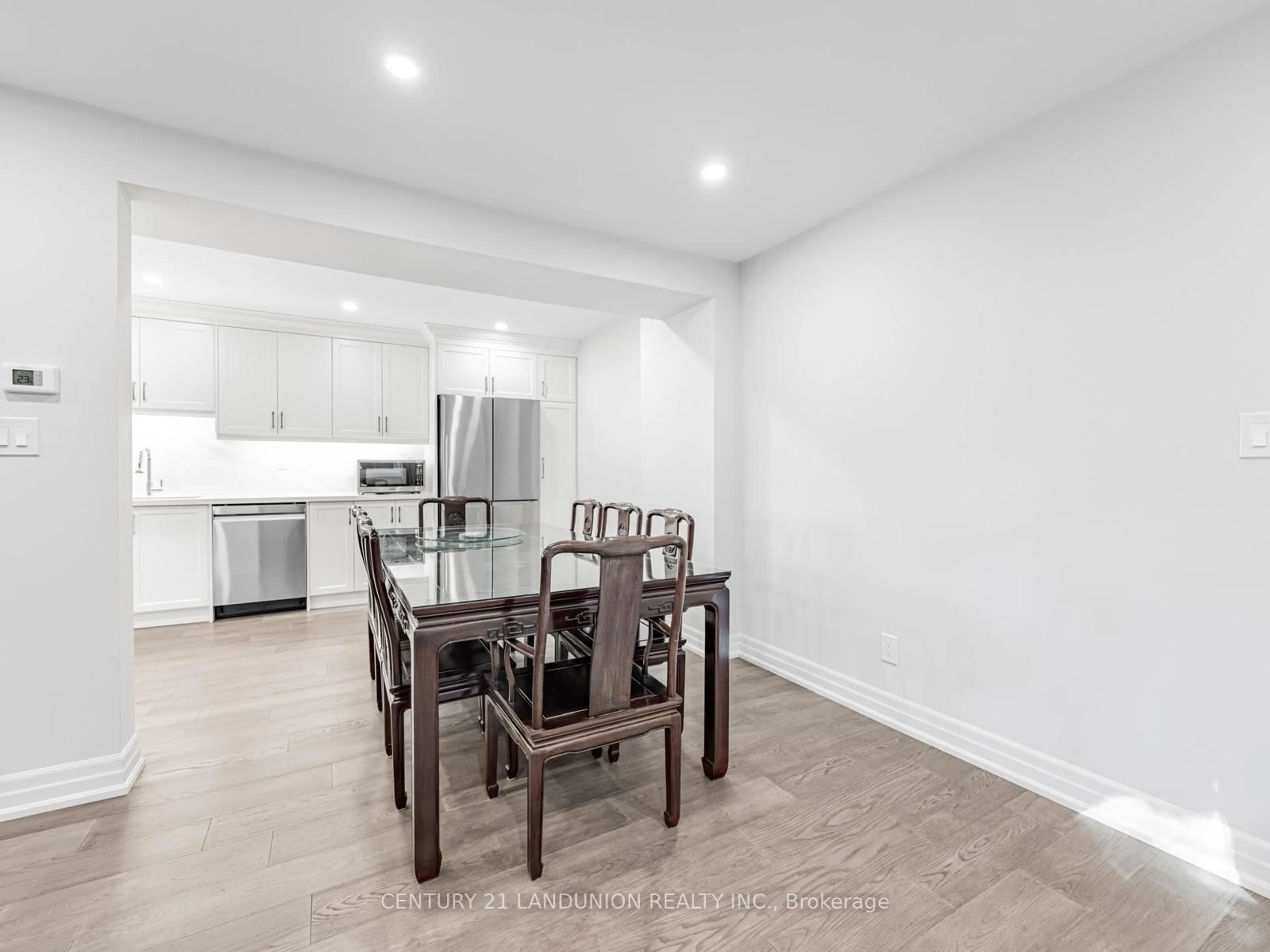 Unknown for 36 Levitt Crt, Toronto Ontario M2R 3P9