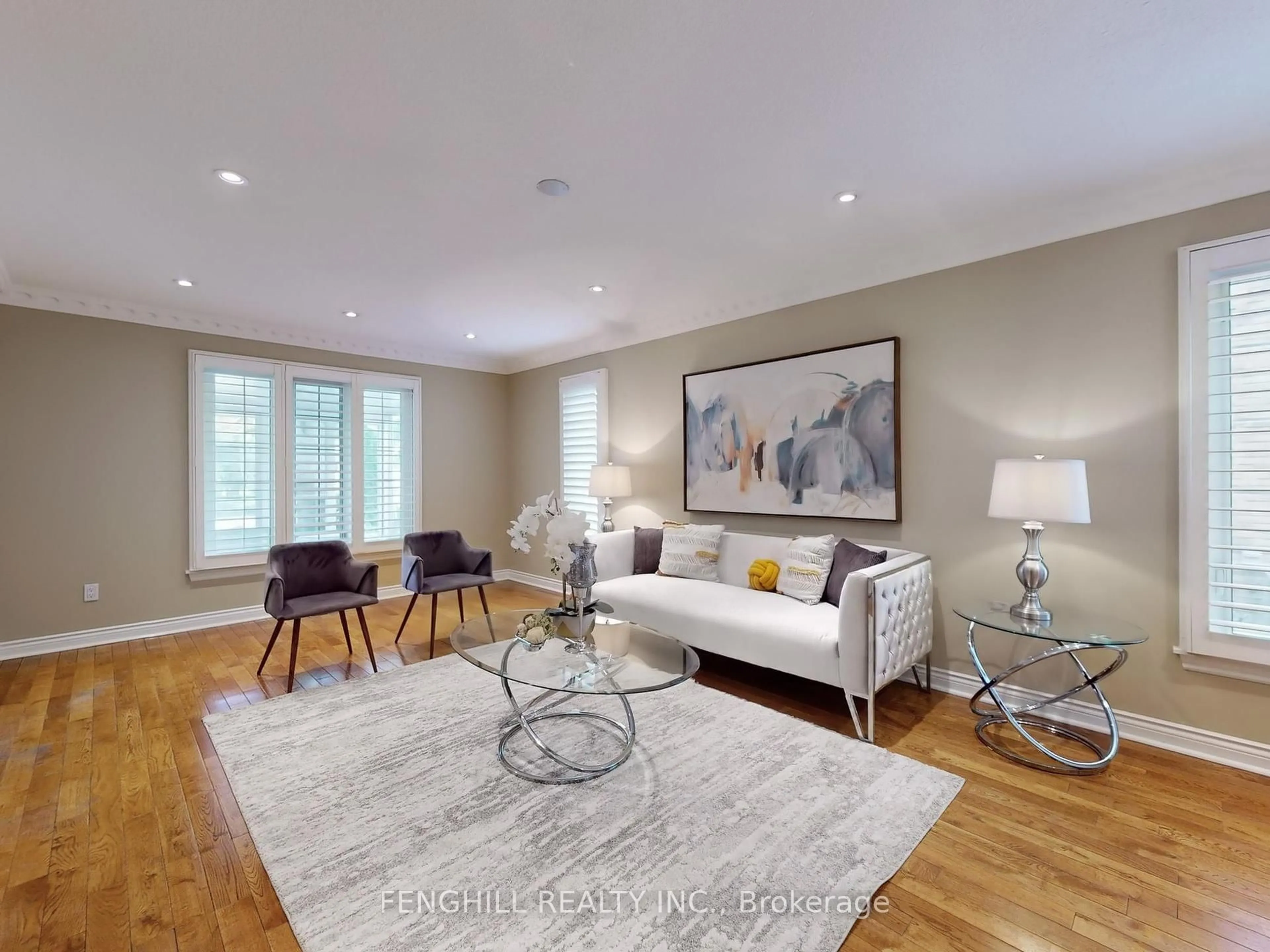Living room with furniture, unknown for 88 Millersgrove Dr, Toronto Ontario M2R 3R9
