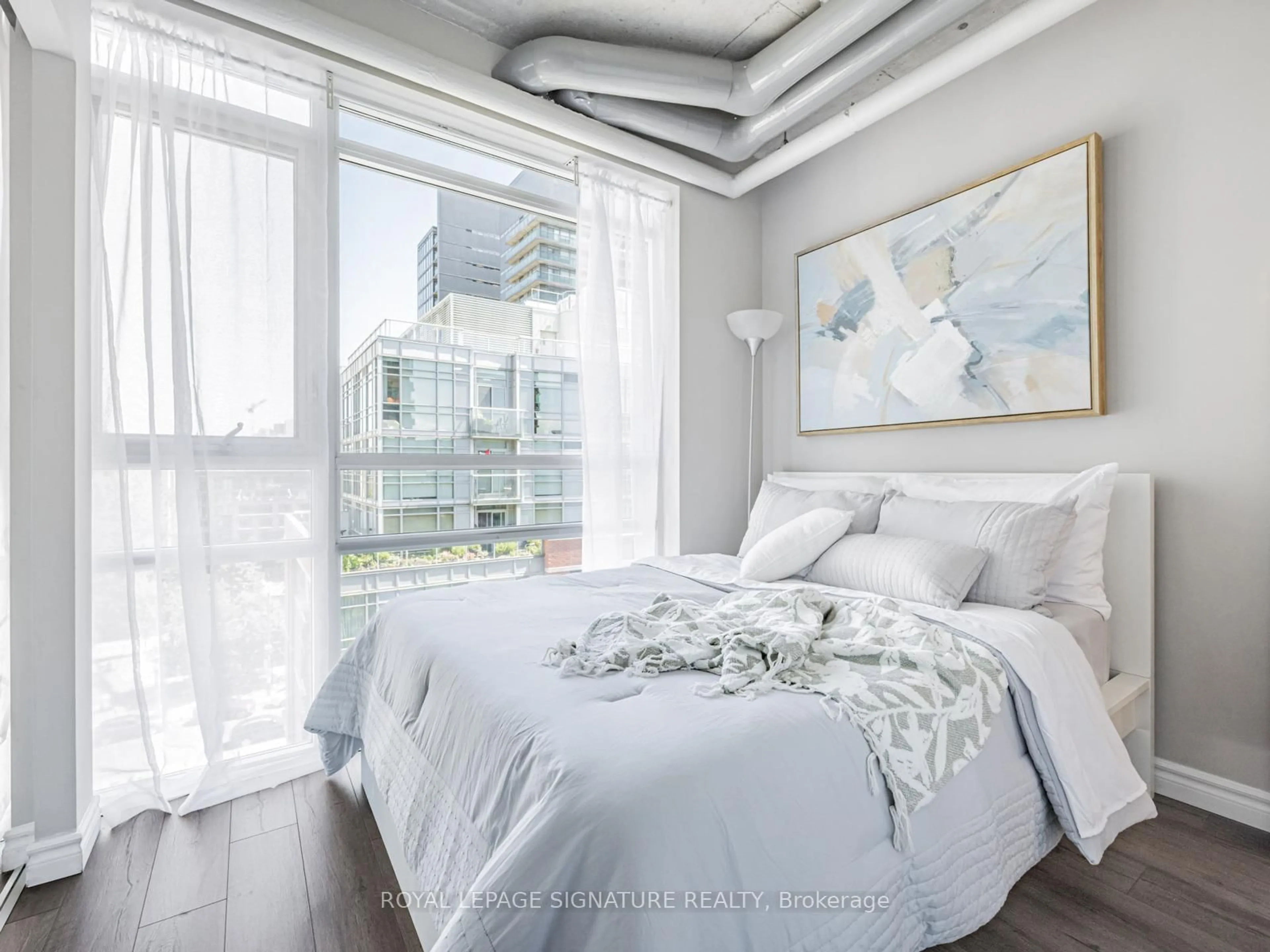 Bedroom with bed, unknown for 170 Sudbury St #806, Toronto Ontario M6J 0A1