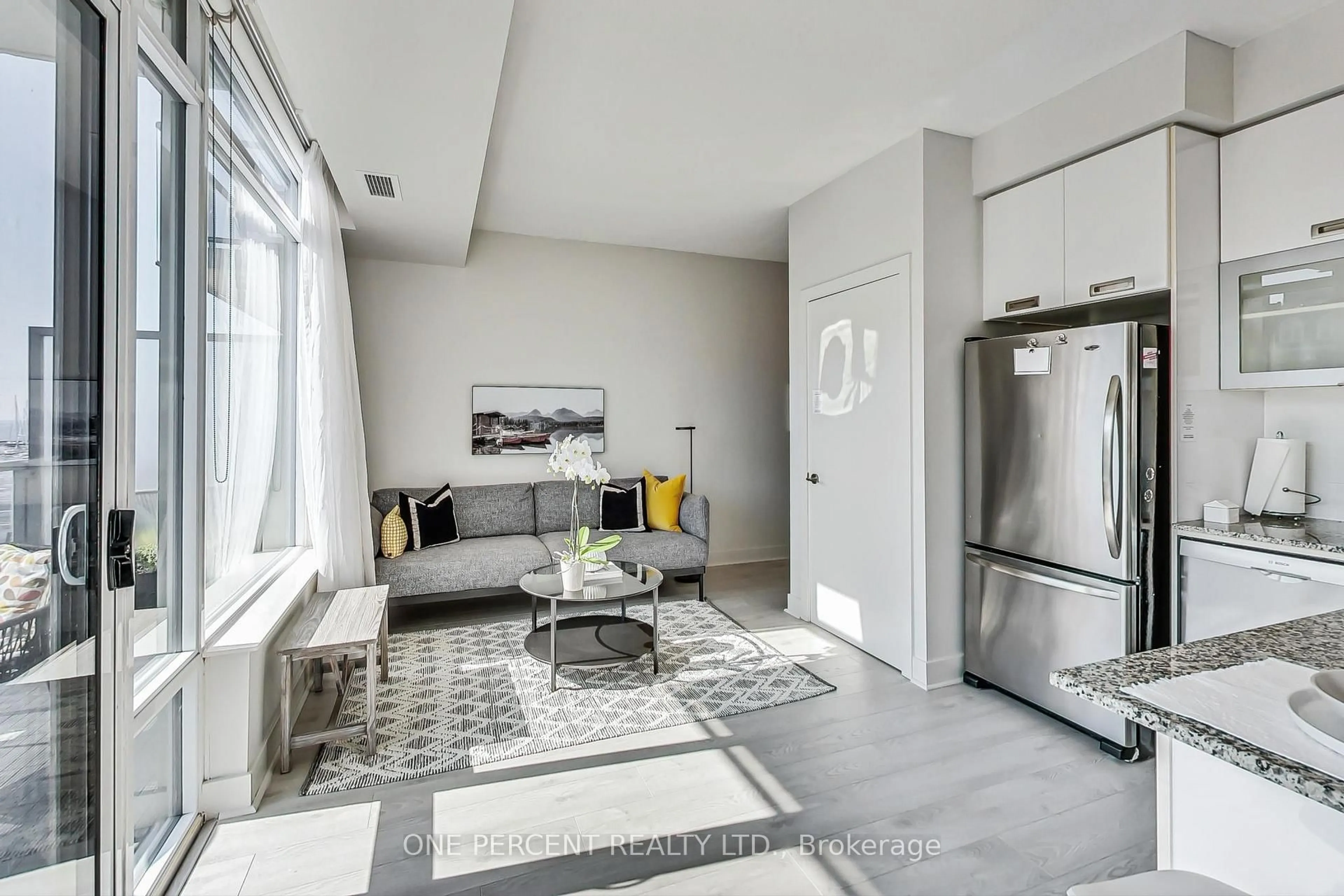 Unknown for 90 Stadium Rd #314, Toronto Ontario M5V 3W5