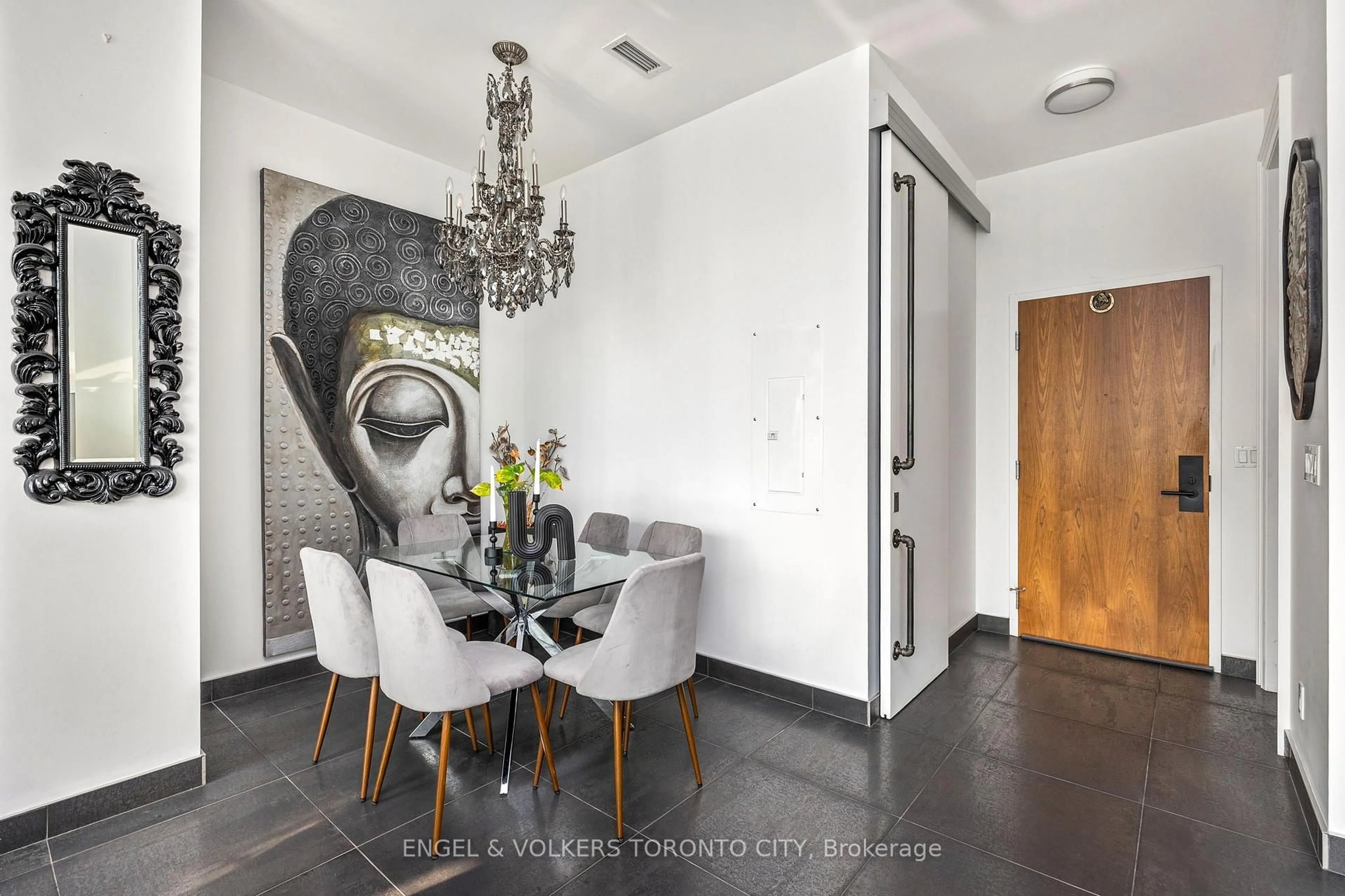 Dining room, ceramic/tile floor for 1 Market St #PH3301, Toronto Ontario M5E 0A2