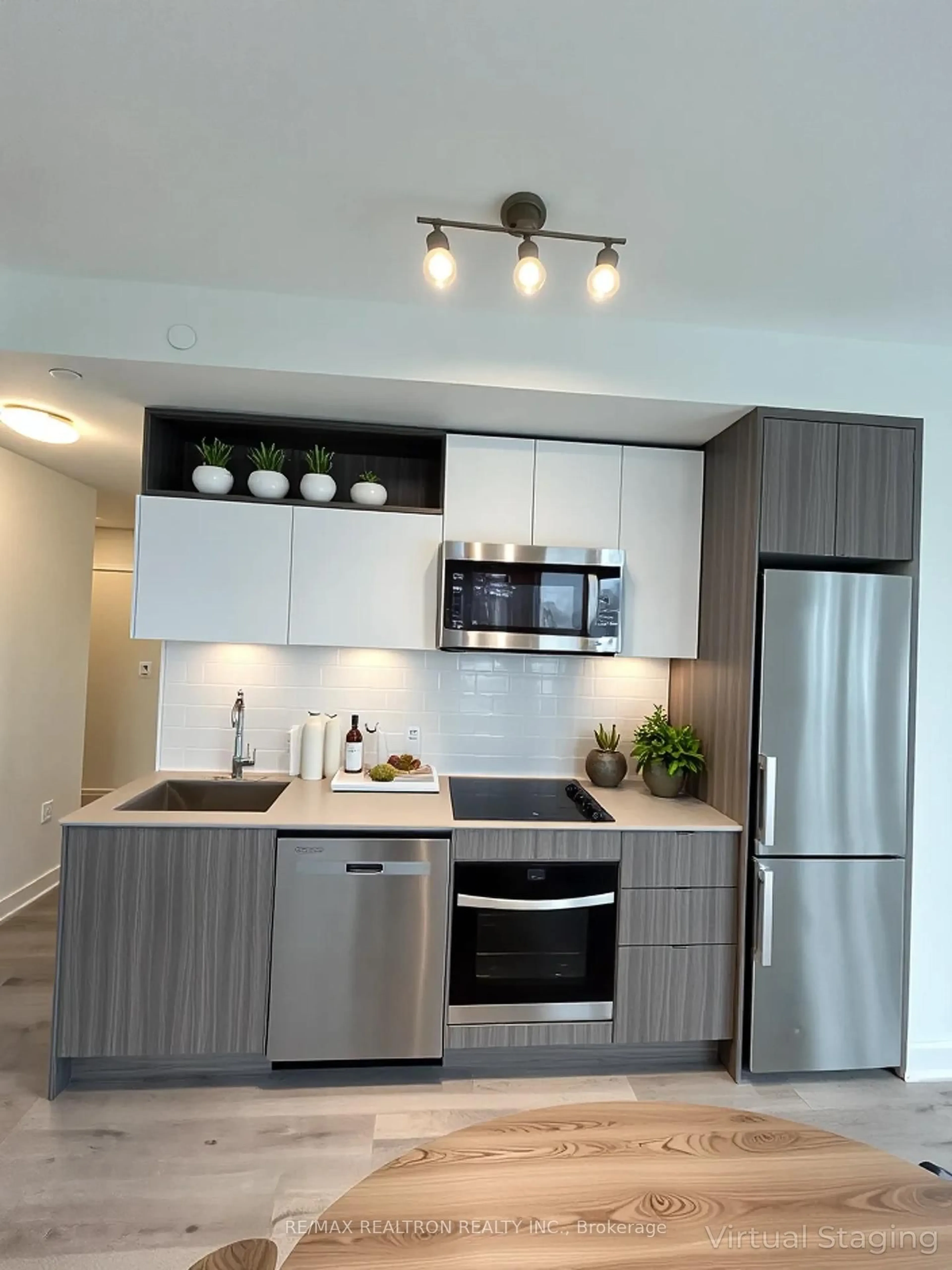 Unknown for 135 Lower Sherbourne St #2433W, Toronto Ontario M5A 1Y4
