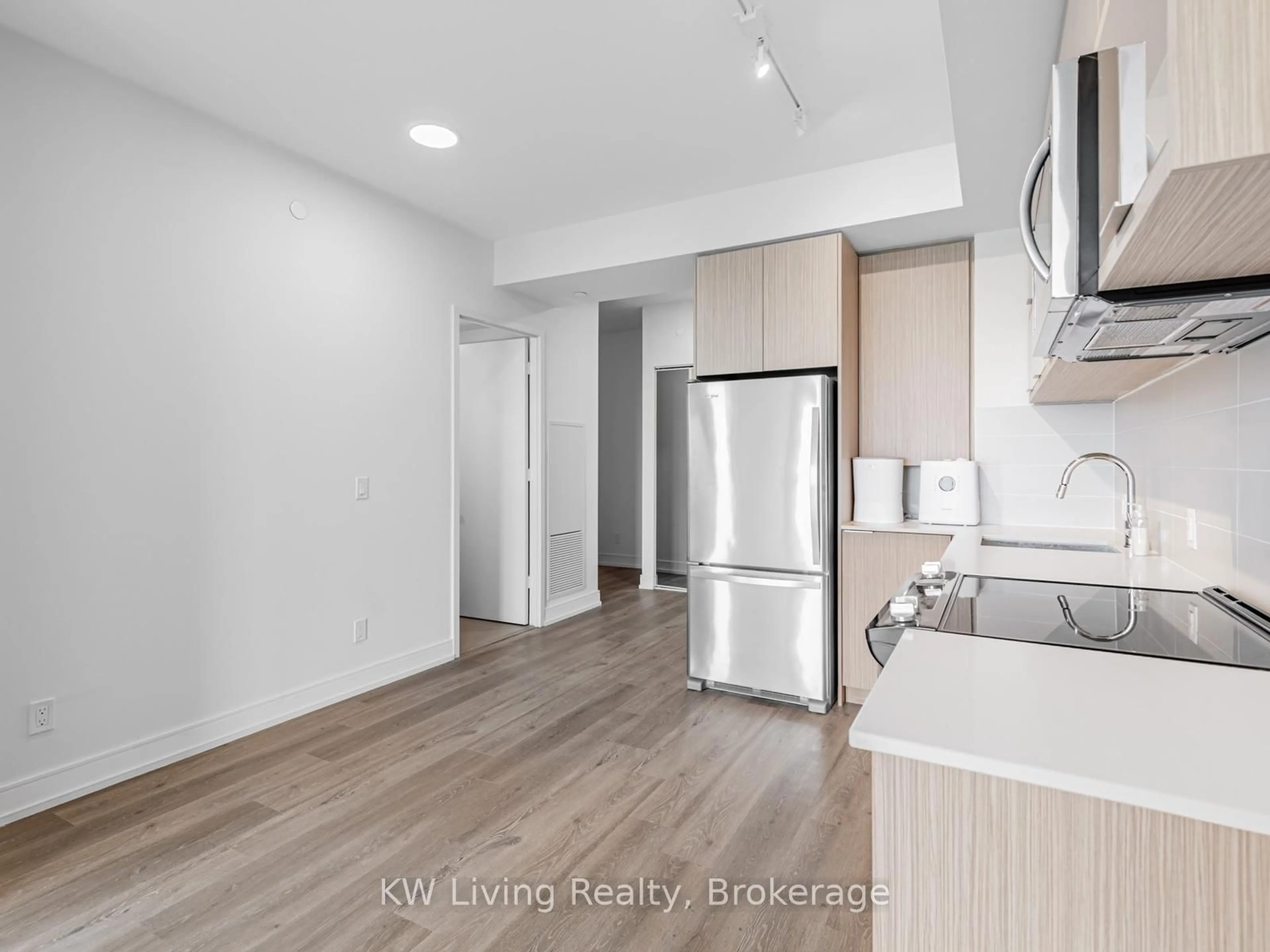 Unknown for 10 Deerlick Crt #1810, Toronto Ontario M3A 0A7