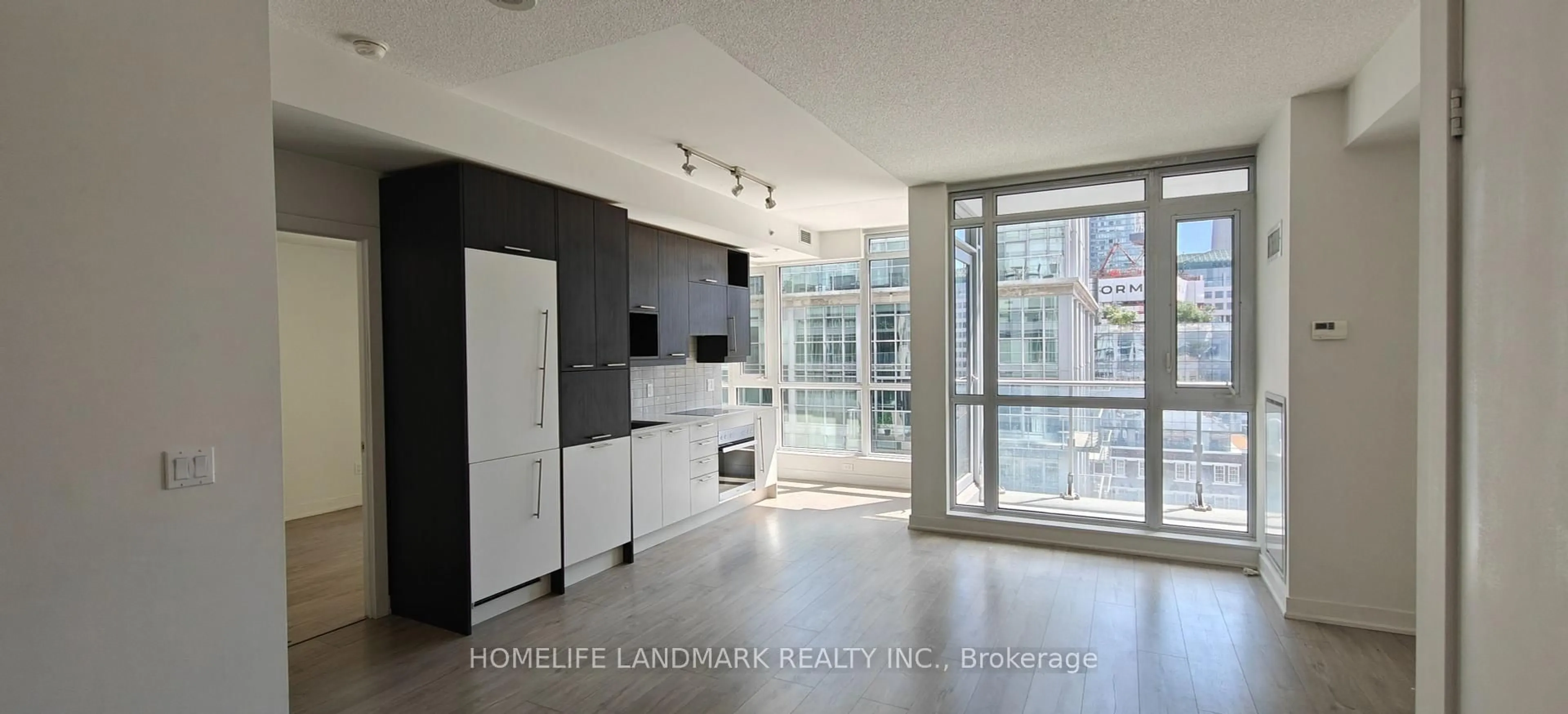 Open concept kitchen, unknown for 30 Nelson St #1106, Toronto Ontario M5V 0H5