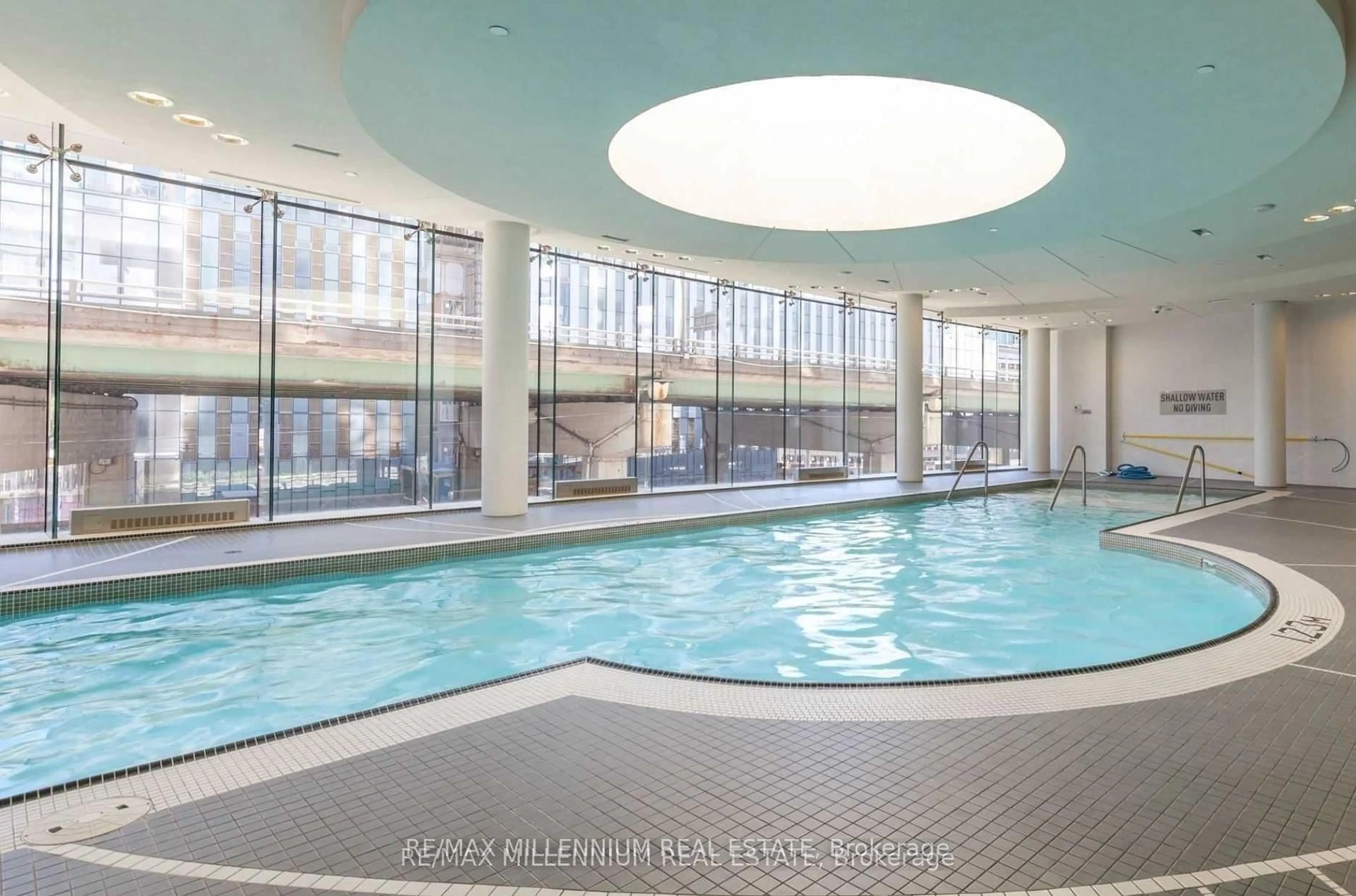 Pool for 14 York St #3612, Toronto Ontario M5J 2Z2