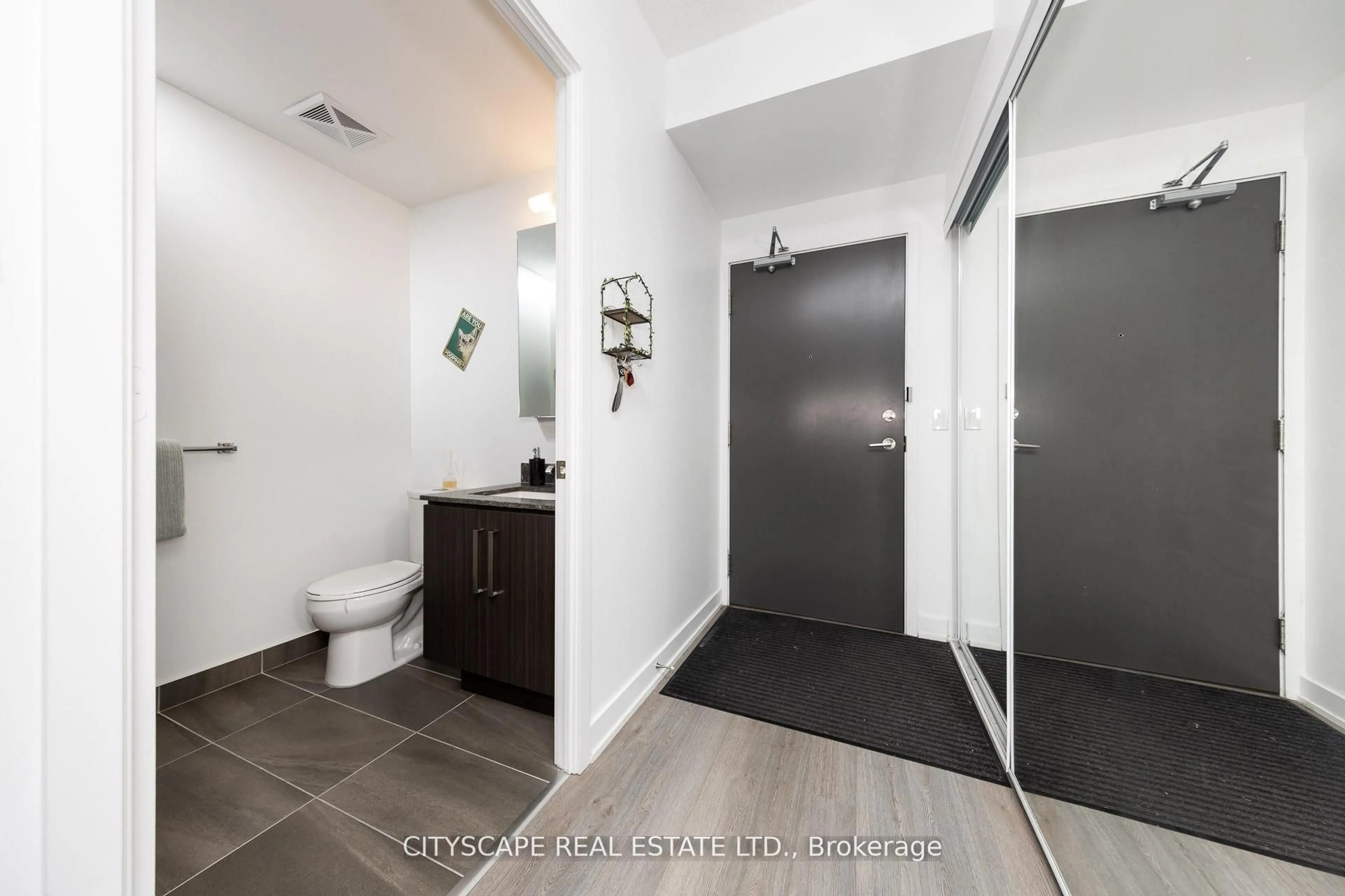 Unknown for 5180 Yonge St #1201, Toronto Ontario M2N 0K5