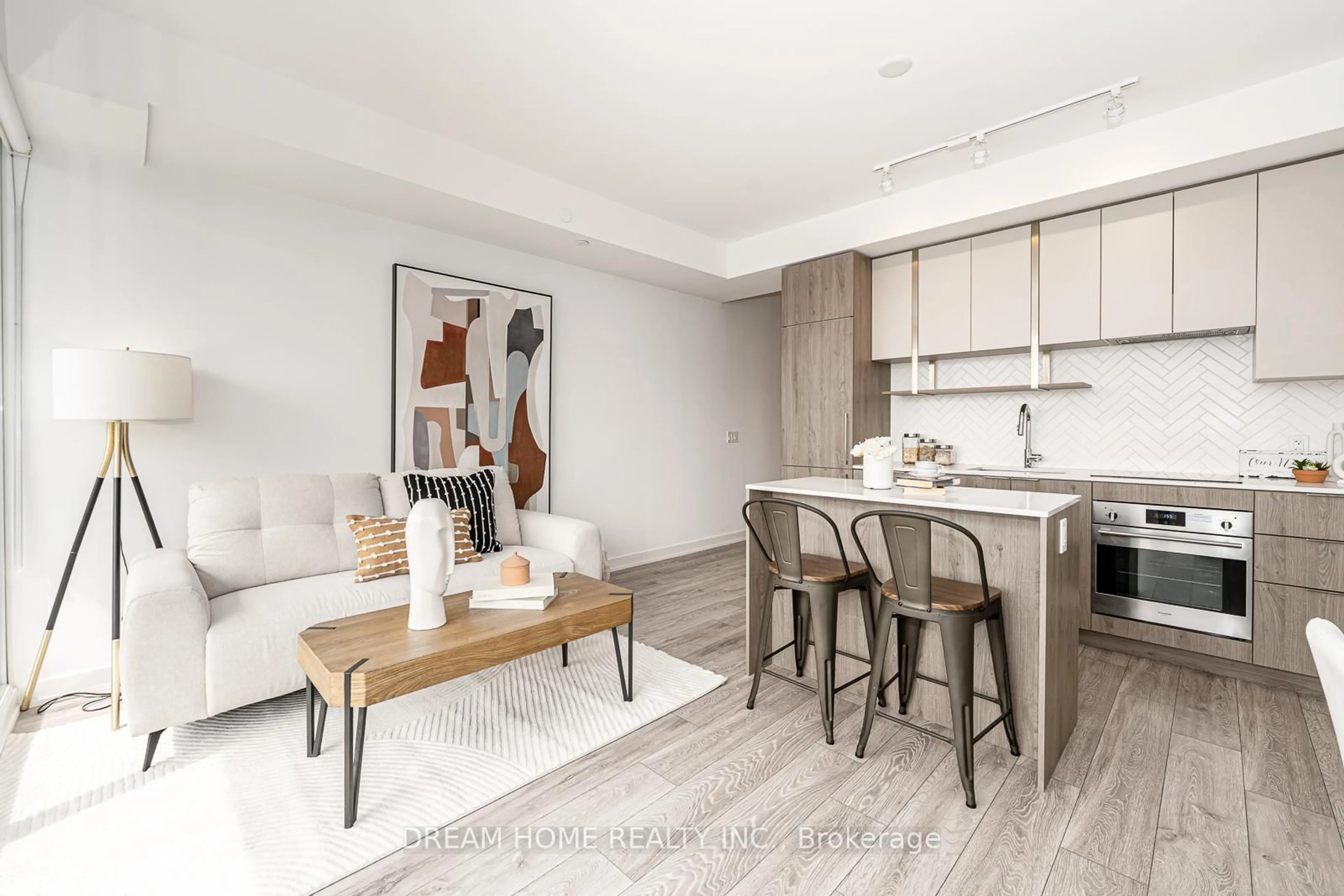 Open concept kitchen, wood/laminate floor for 15 Holmes Ave #2511, Toronto Ontario M2N 4L8