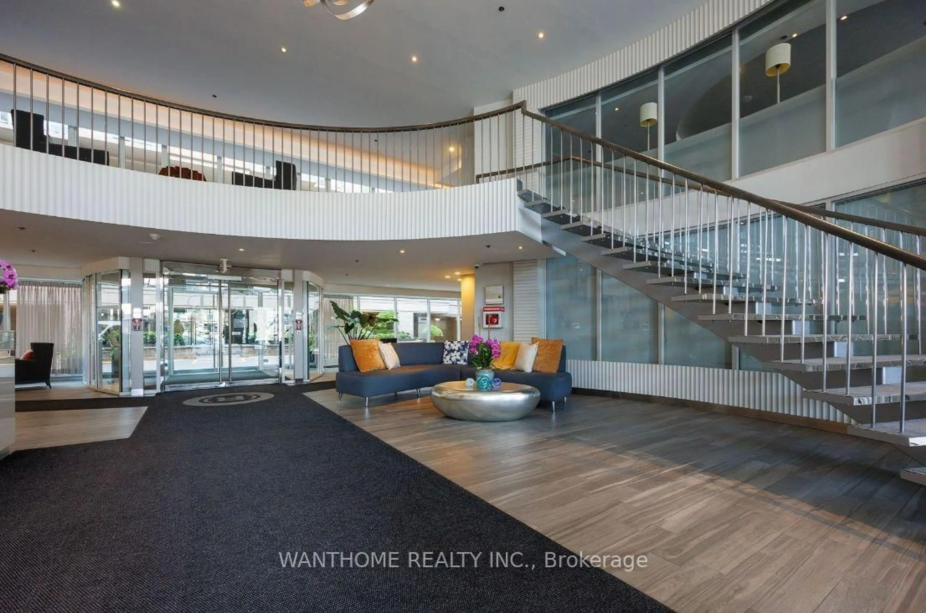 Indoor foyer for 313 Richmond St #350, Toronto Ontario M5A 4S7