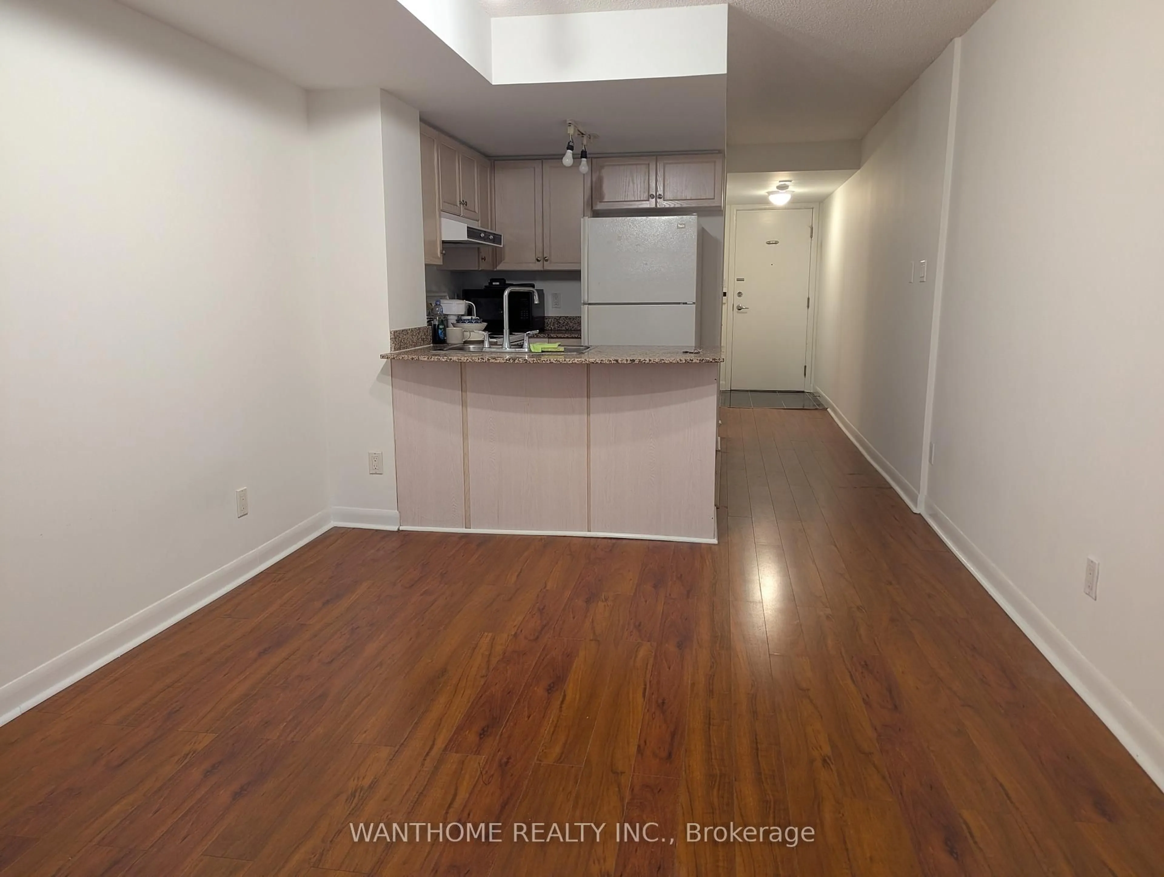 Unknown for 313 Richmond St #350, Toronto Ontario M5A 4S7