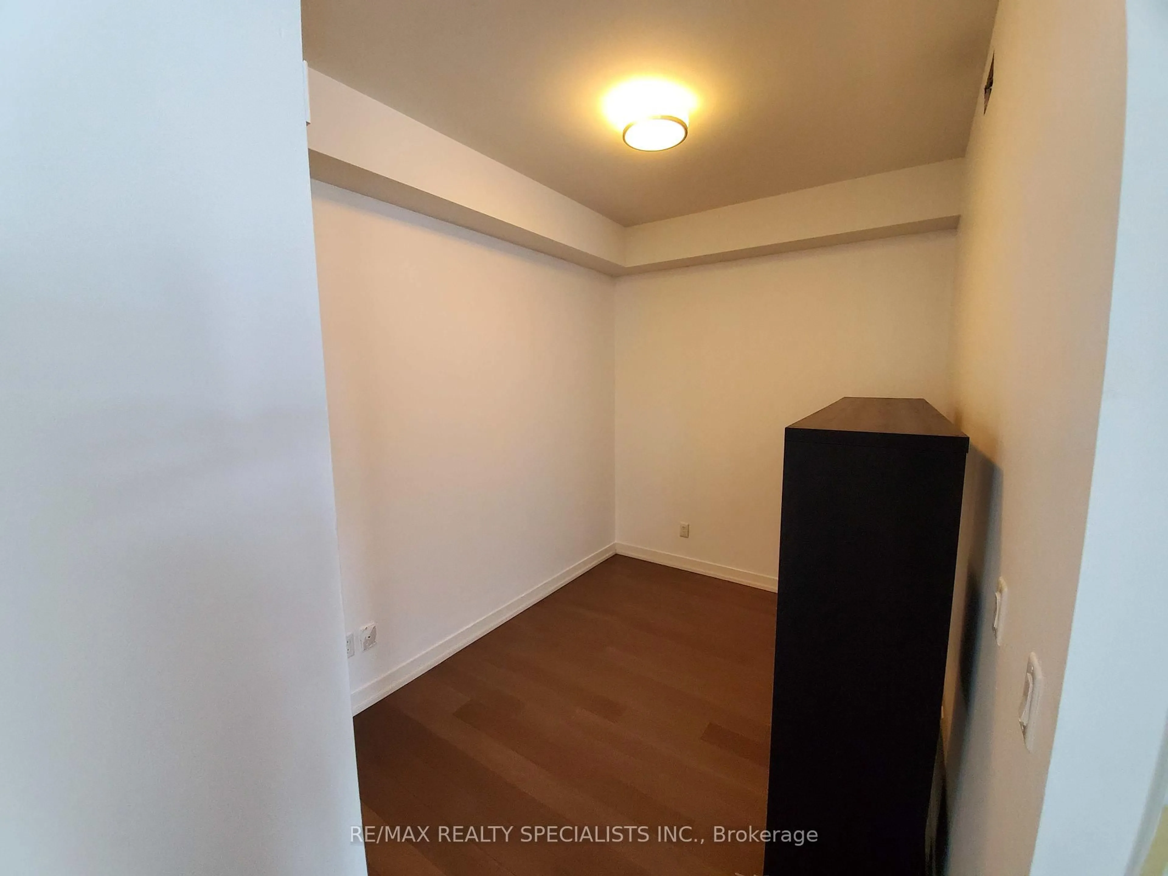 A pic of a room for 170 Fort York Blvd #1901, Toronto Ontario M5V 0E6