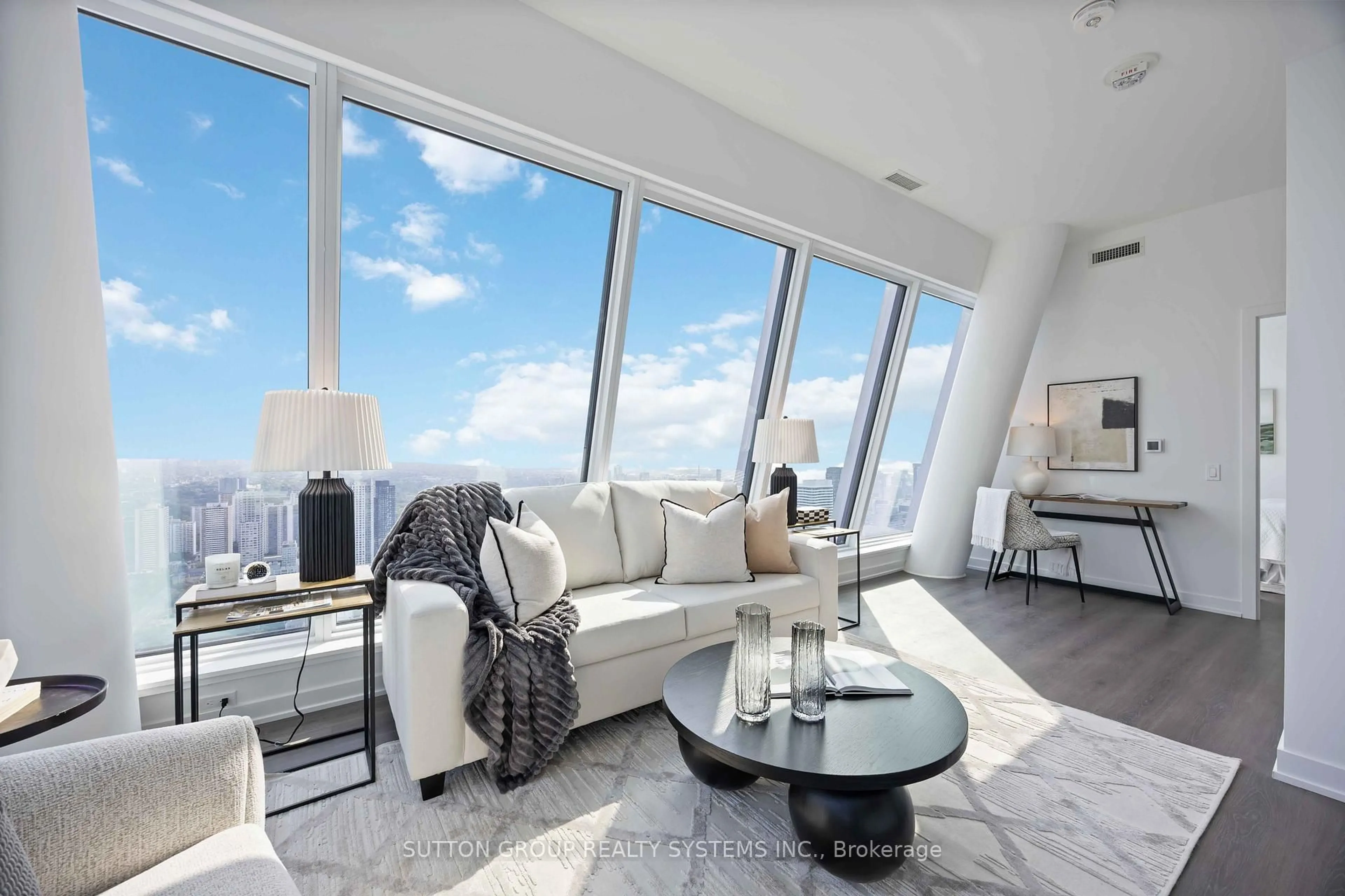 Living room with furniture, unknown for 8 Wellesley St #LPH05, Toronto Ontario M4Y 0J5