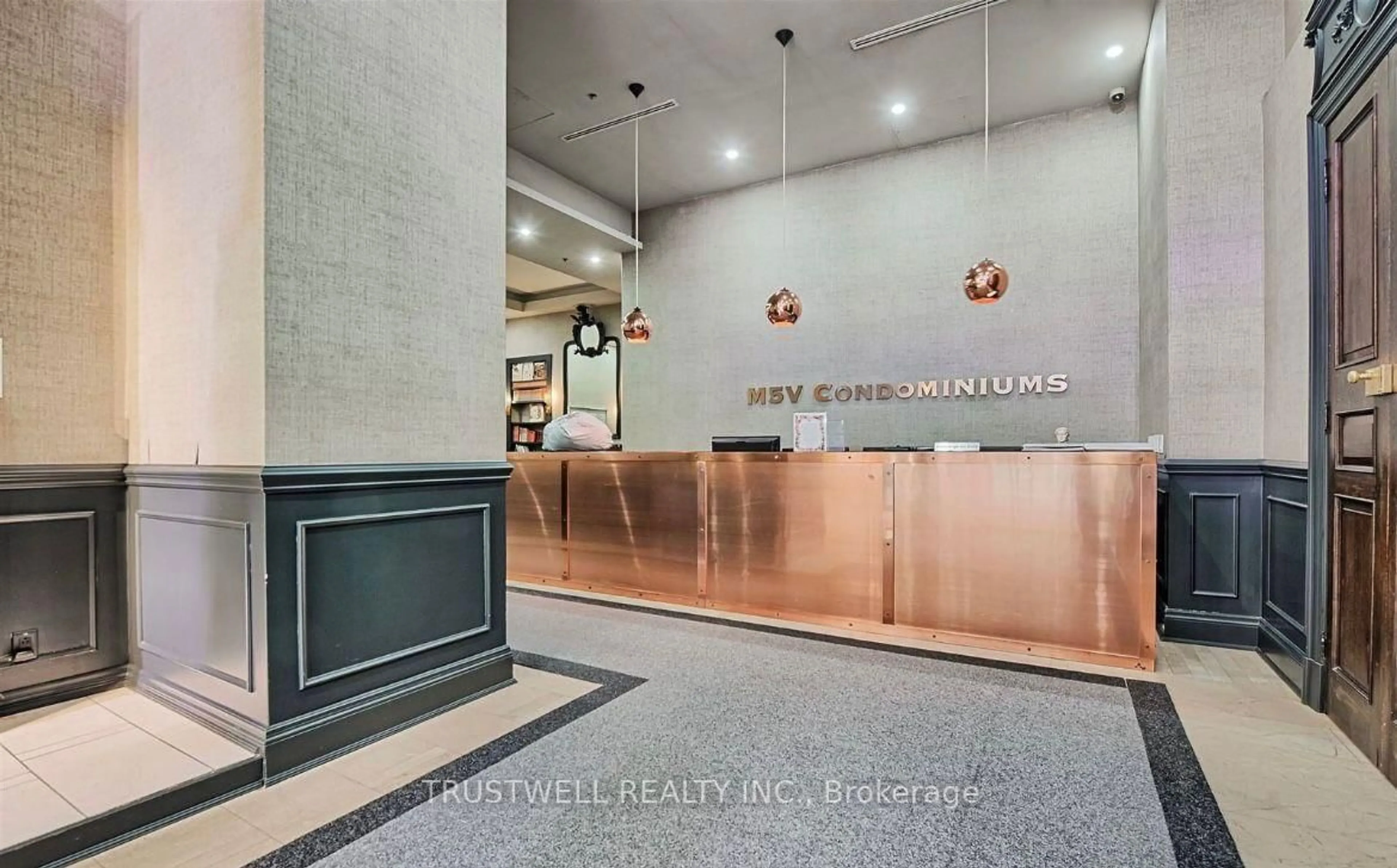 Lobby for 375 King St #2810, Toronto Ontario M5V 1K5