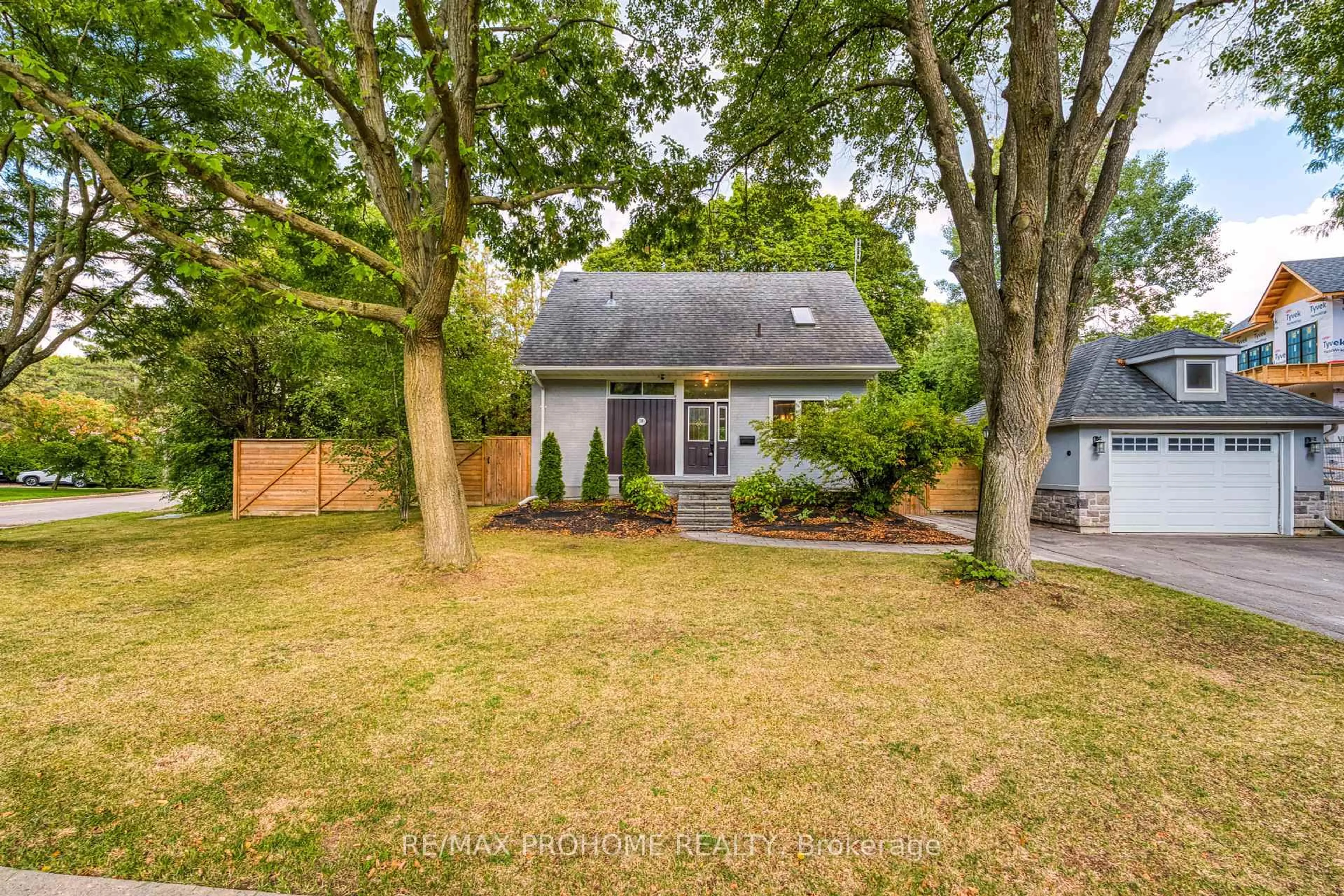 Unknown for 39 Addison Cres, Toronto Ontario M3B 1K7