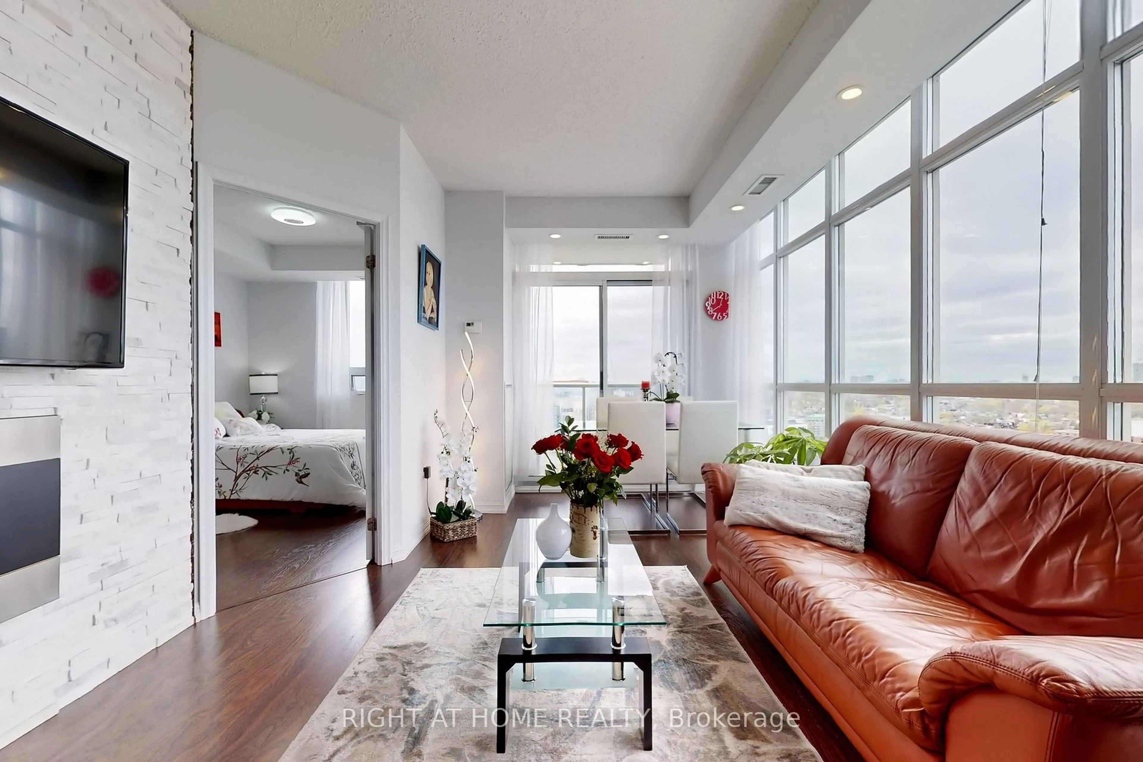 Living room with furniture, unknown for 125 Western Battery Rd #2415, Toronto Ontario M6K 3R8
