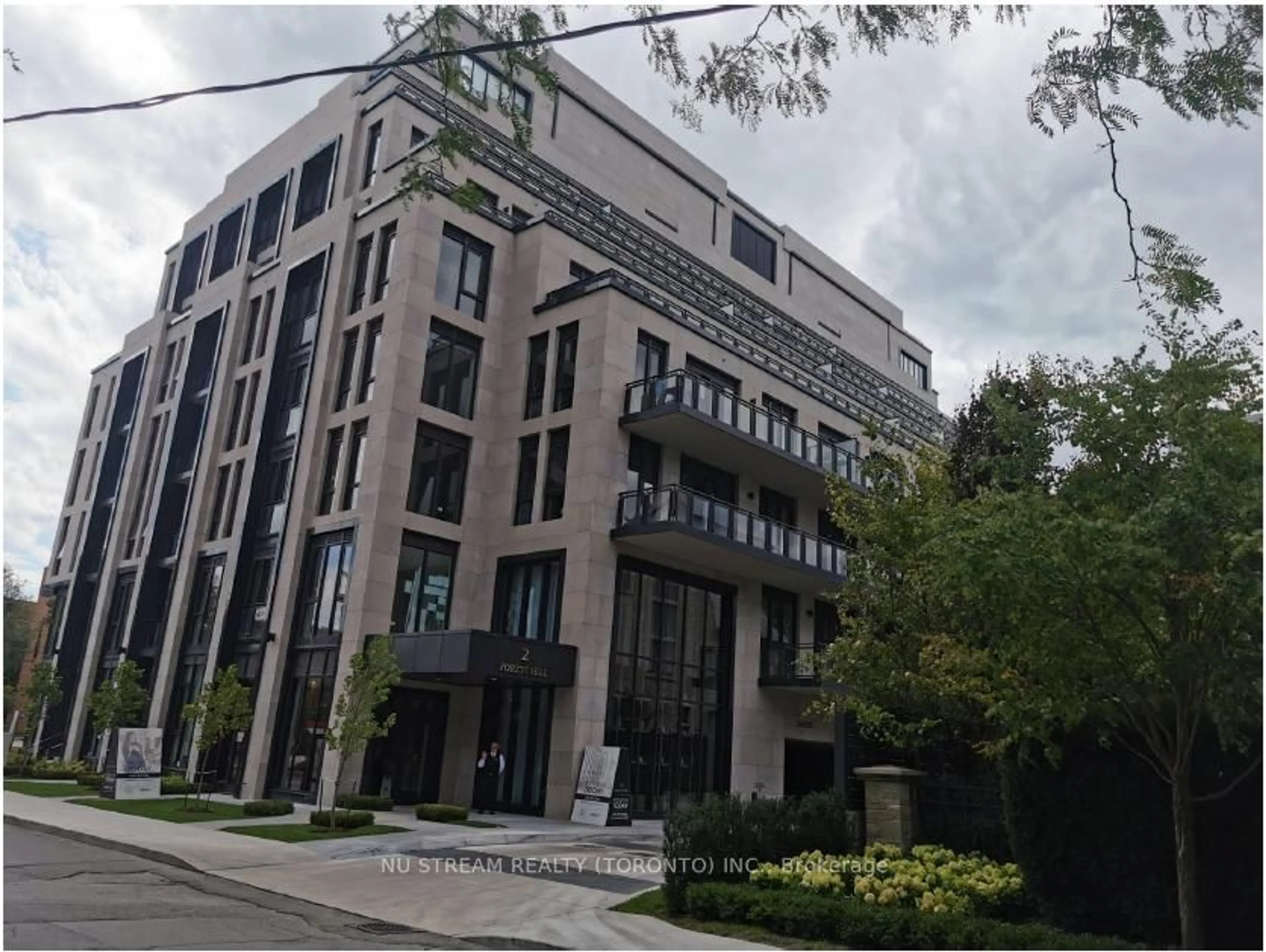 Unknown for 2 Forest Hill Rd #602, Toronto Ontario M4V 0B7