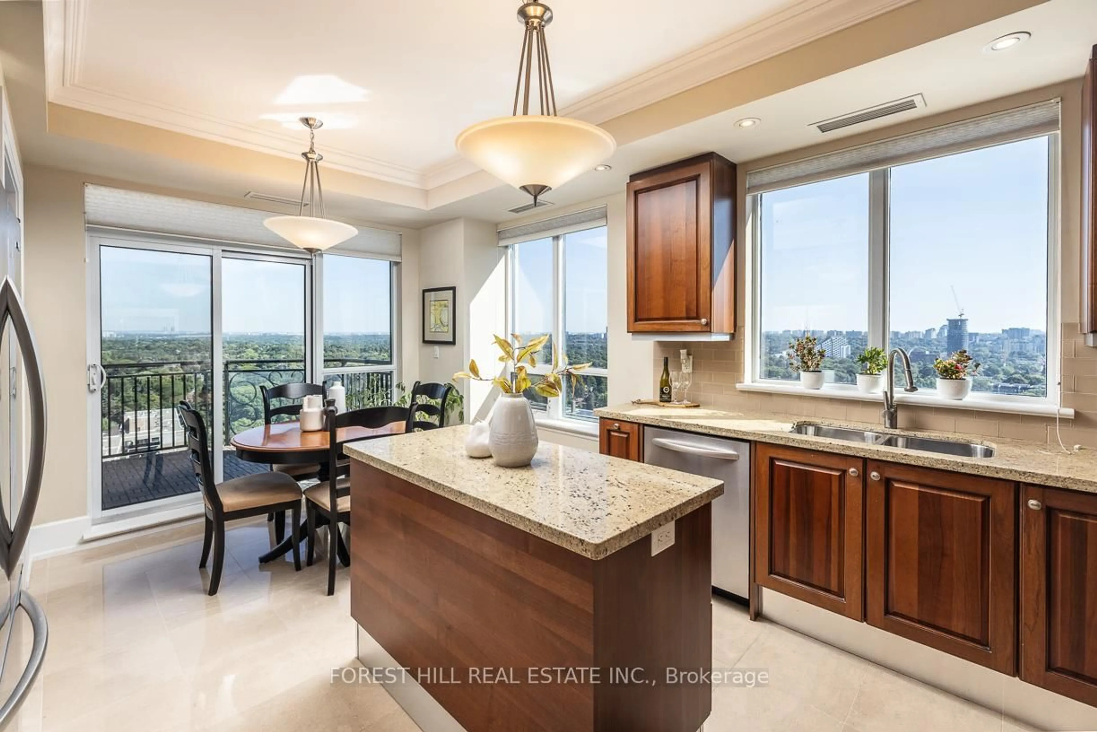 Open concept kitchen, ceramic/tile floor for 662 Sheppard Ave #1603C, Toronto Ontario M2K 3E6