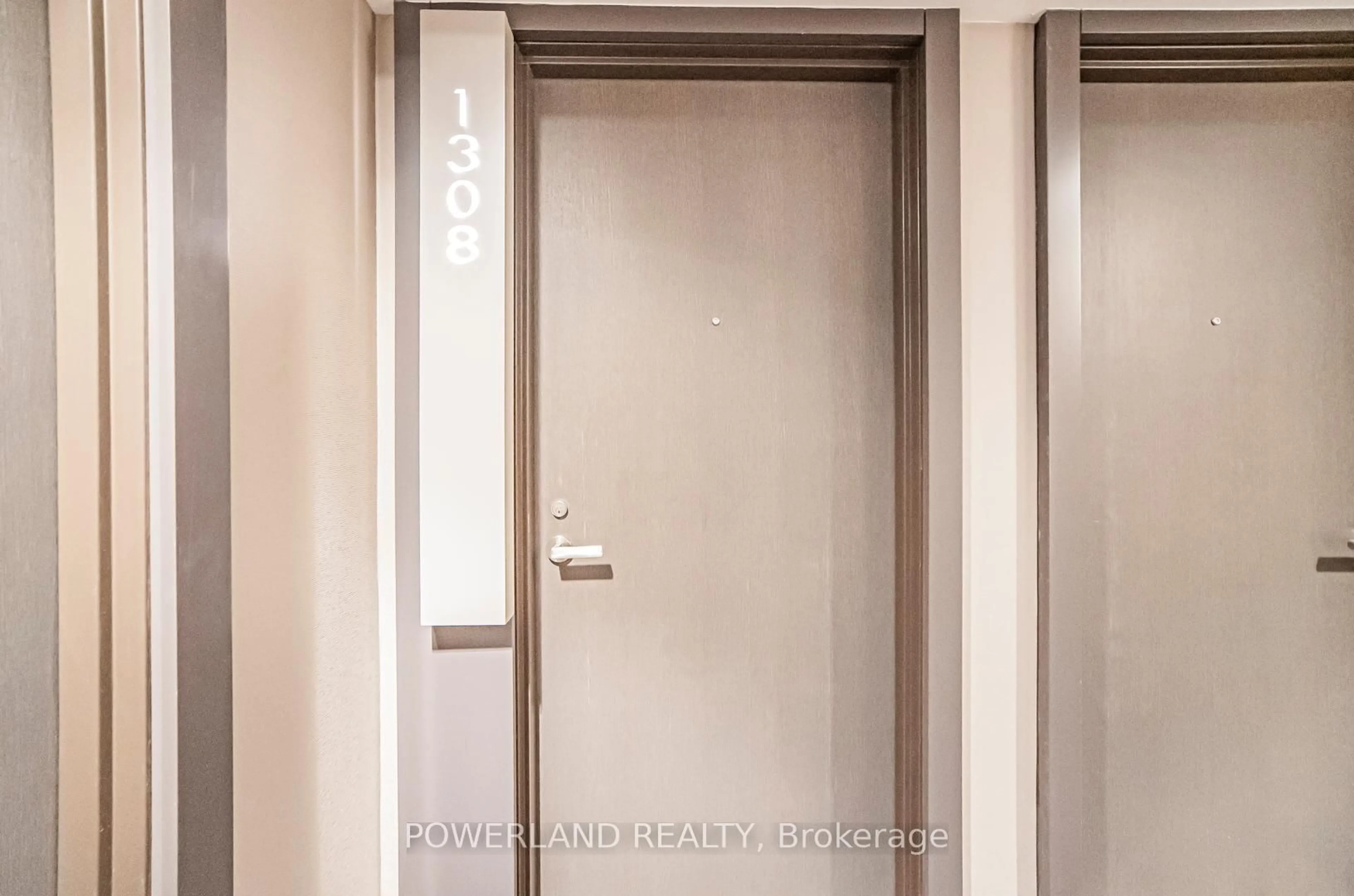 Indoor foyer for 16 Bonnycastle St #1308, Toronto Ontario M5A 0C9