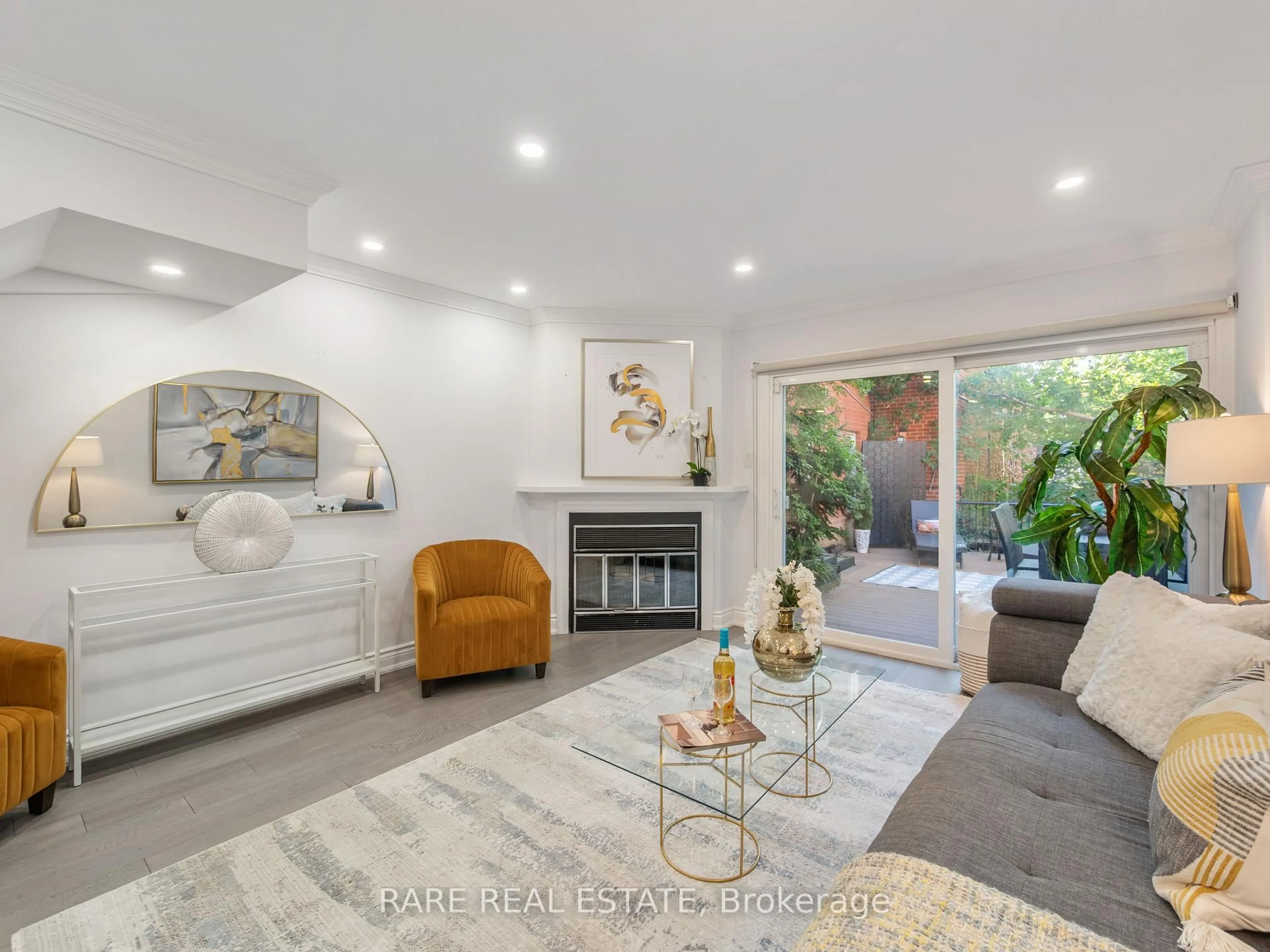 Living room with furniture, ceramic/tile floor for 1356 Bathurst St #1, Toronto Ontario M5R 3H7