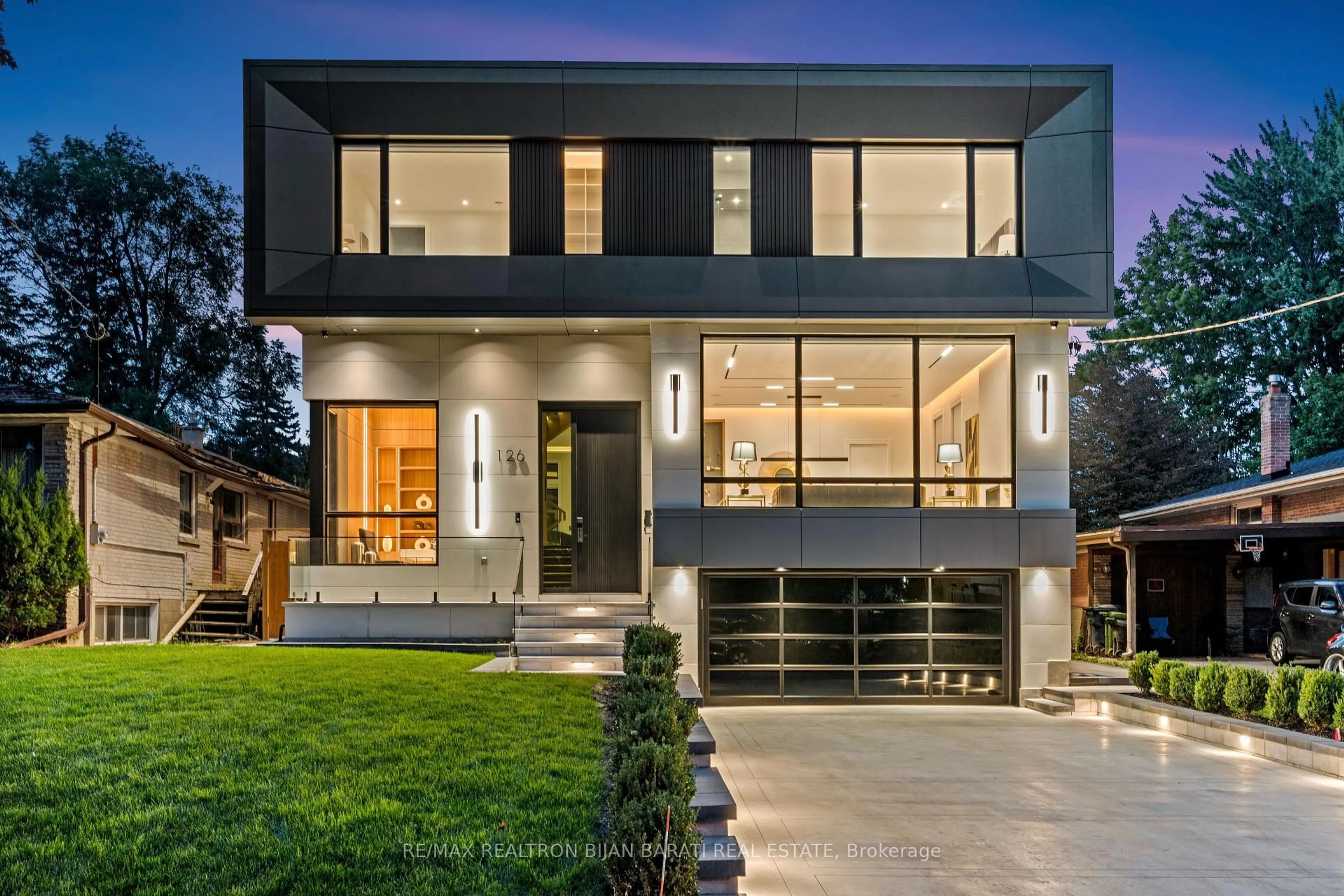 Home with brick exterior material, street for 126 Santa Barbara Rd, Toronto Ontario M2N 2C5
