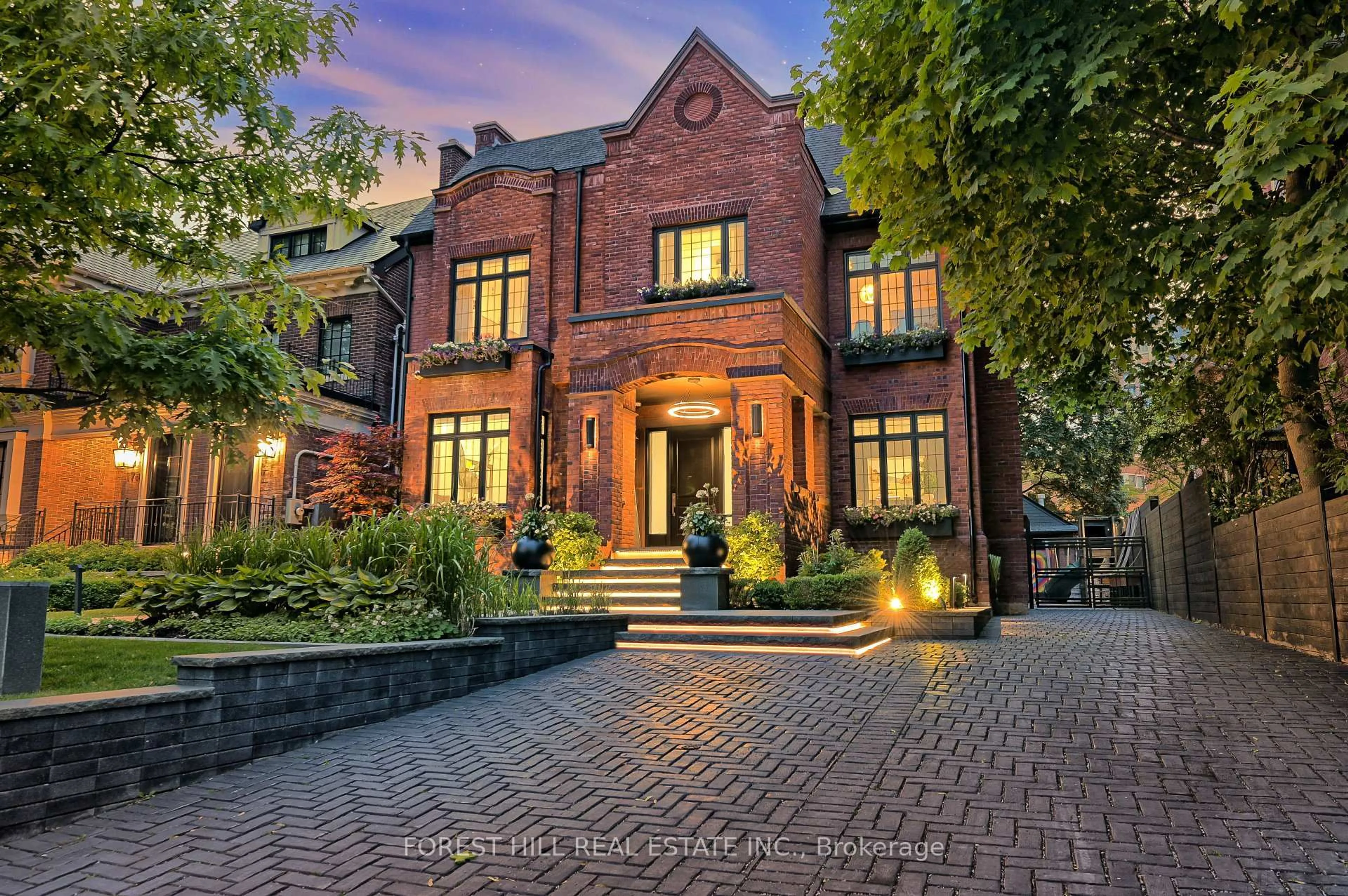 Home with brick exterior material, street for 176 Balmoral Ave, Toronto Ontario M4V 1J6