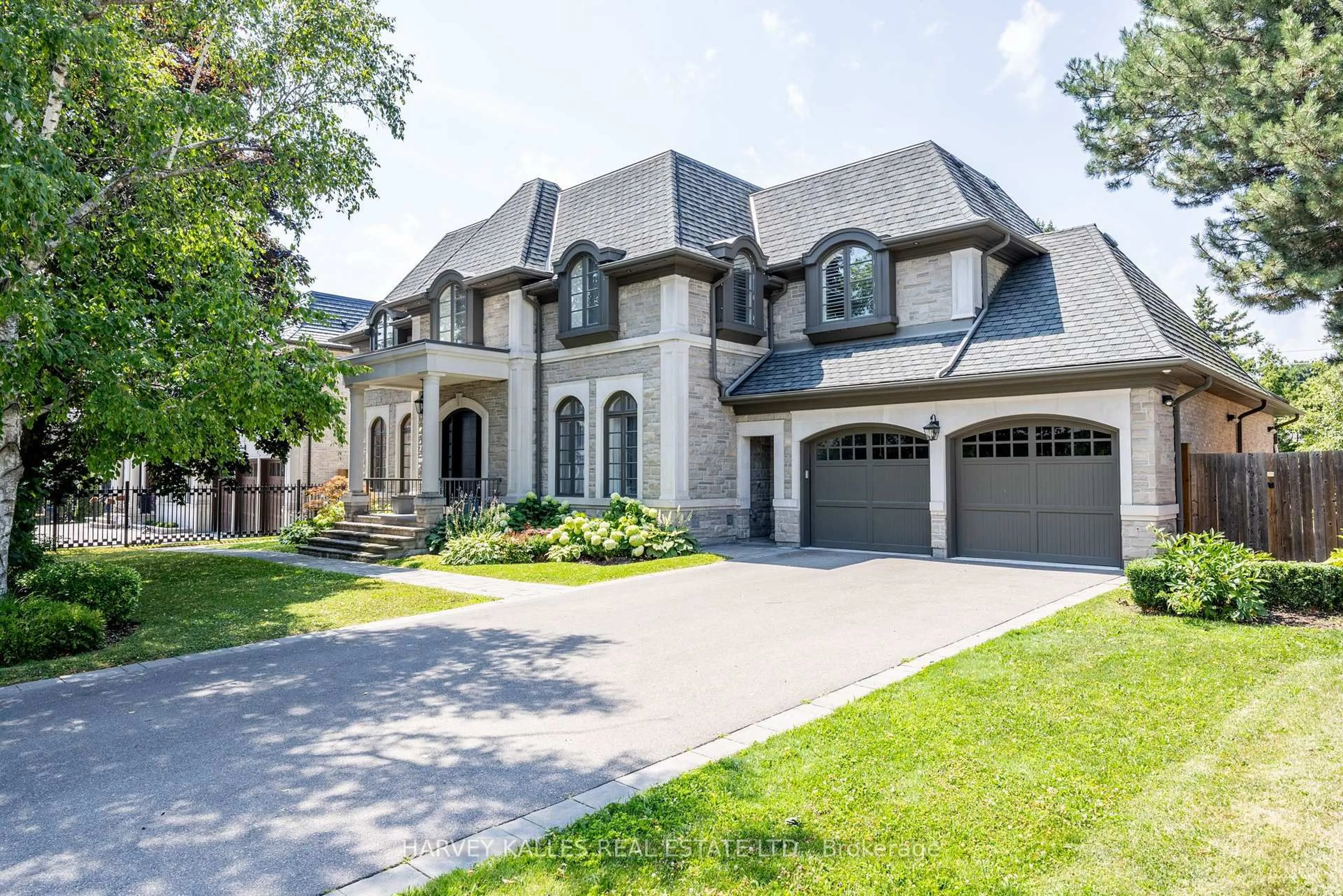 Home with brick exterior material, street for 14 Sulgrave Cres, Toronto Ontario M2L 1W6