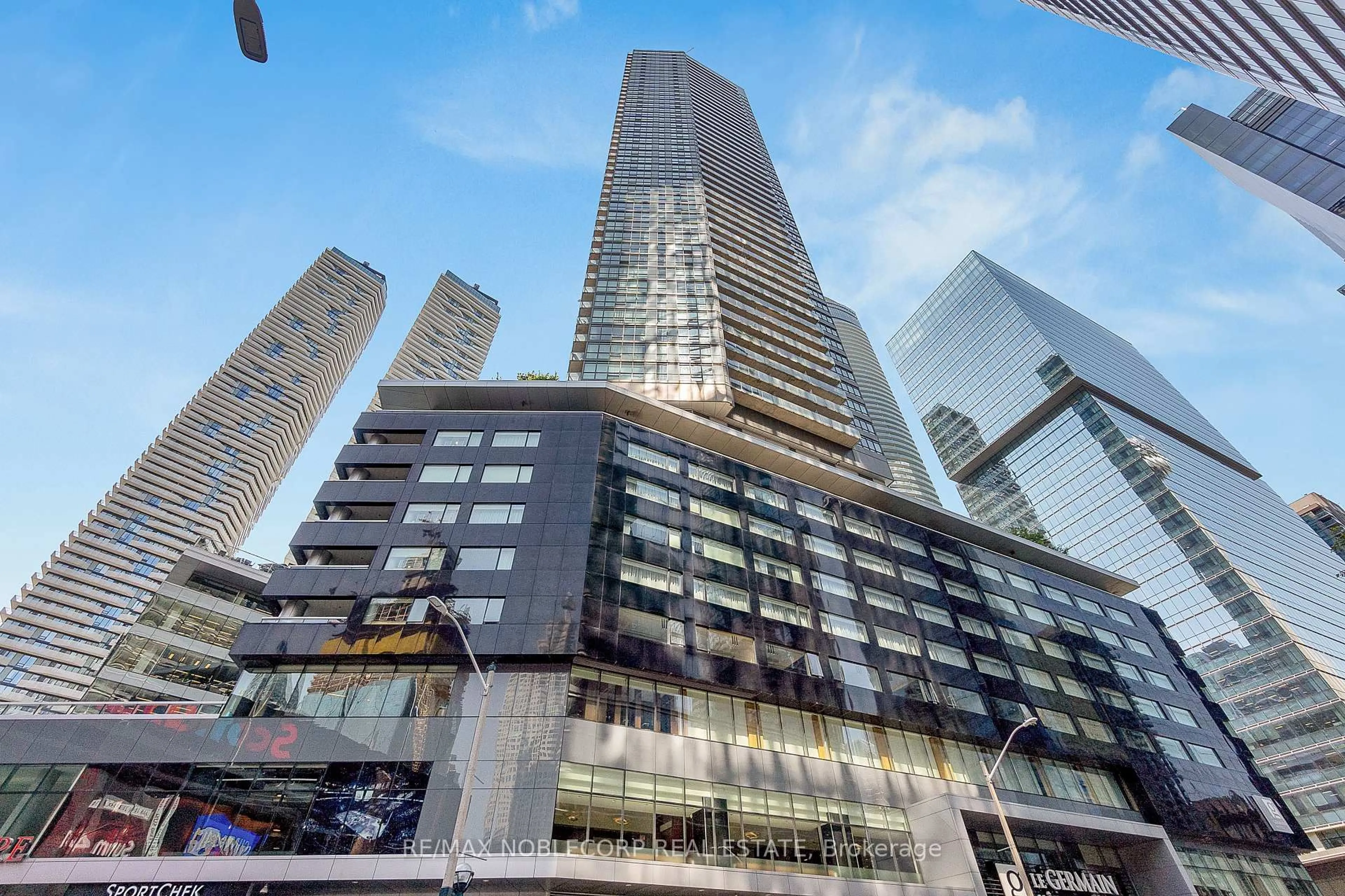 Unknown for 55 Bremner Blvd #4407, Toronto Ontario M5J 0A6