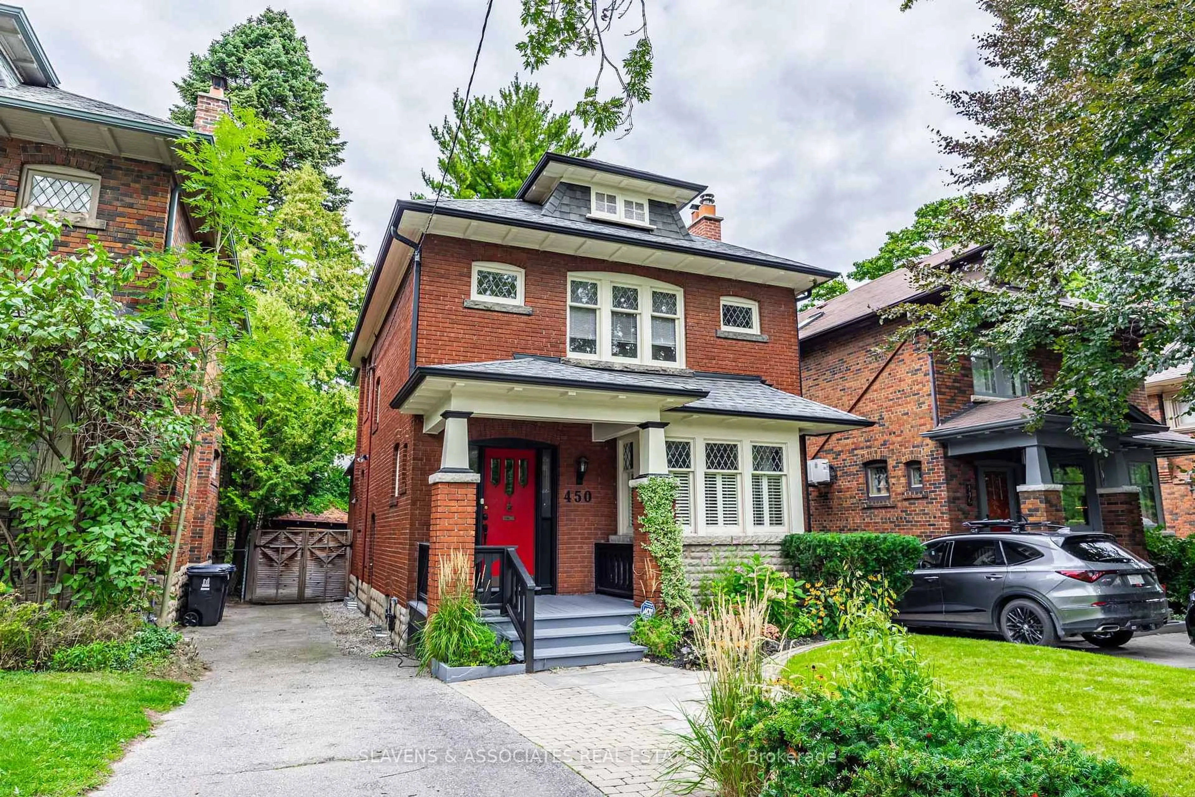 Home with brick exterior material, street for 450 Briar Hill Ave, Toronto Ontario M5N 1M7