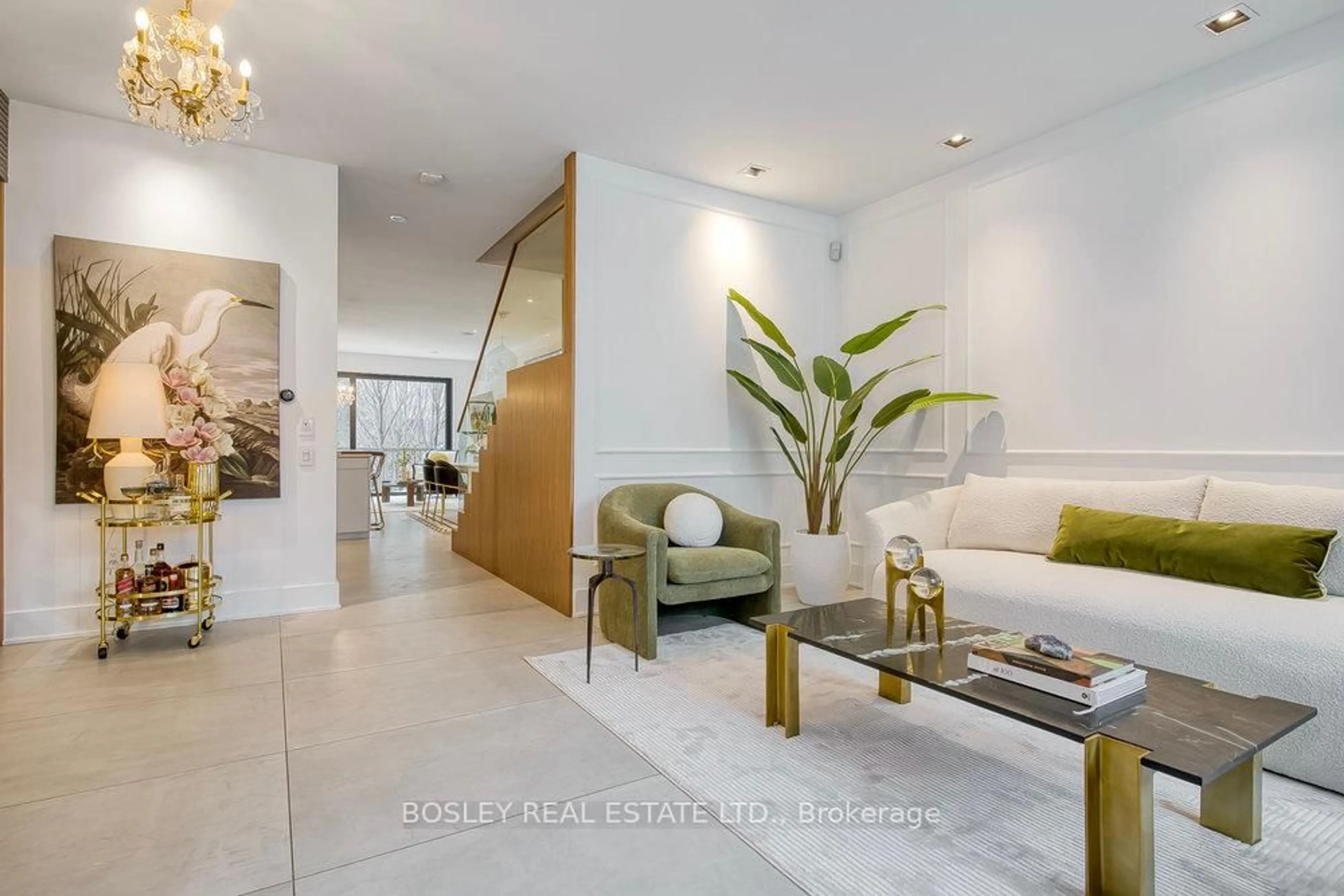 Lobby for 70 Niagara St, Toronto Ontario M5V 1C5