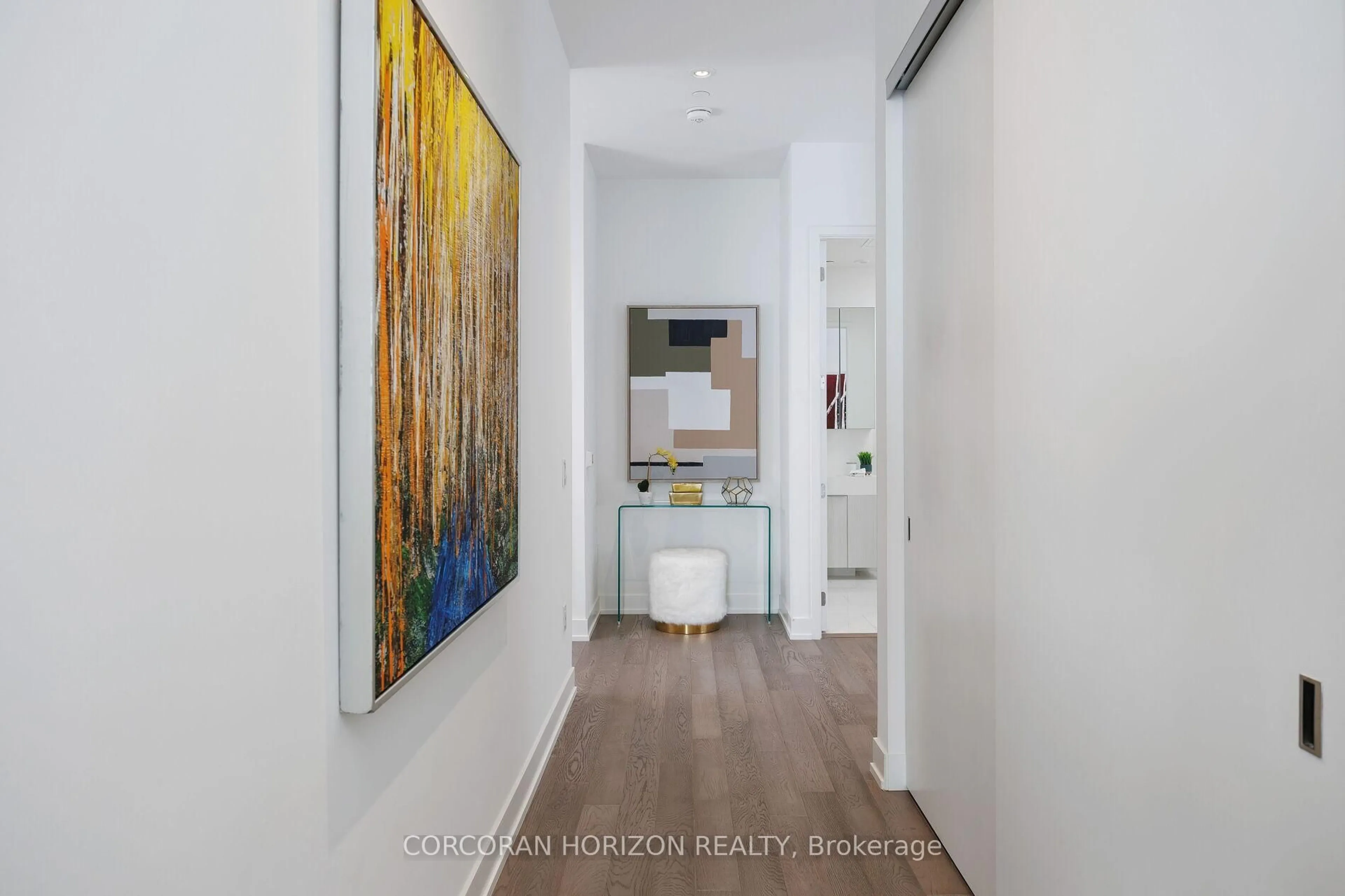 Indoor entryway for 15 Lower Jarvis St #SPH4402, Toronto Ontario M5E 0C4