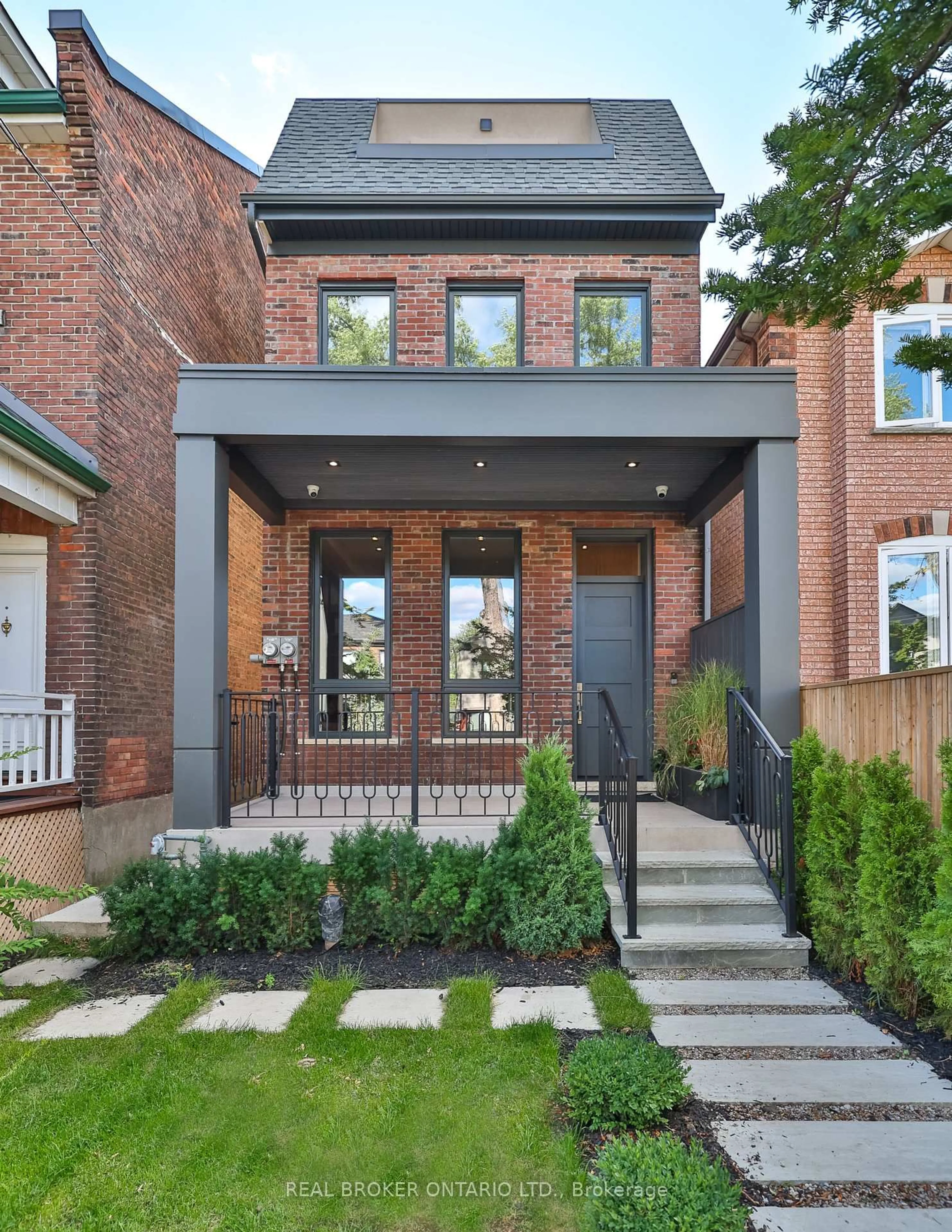 Home with brick exterior material, street for 444 Roxton Rd, Toronto Ontario M6G 3R4