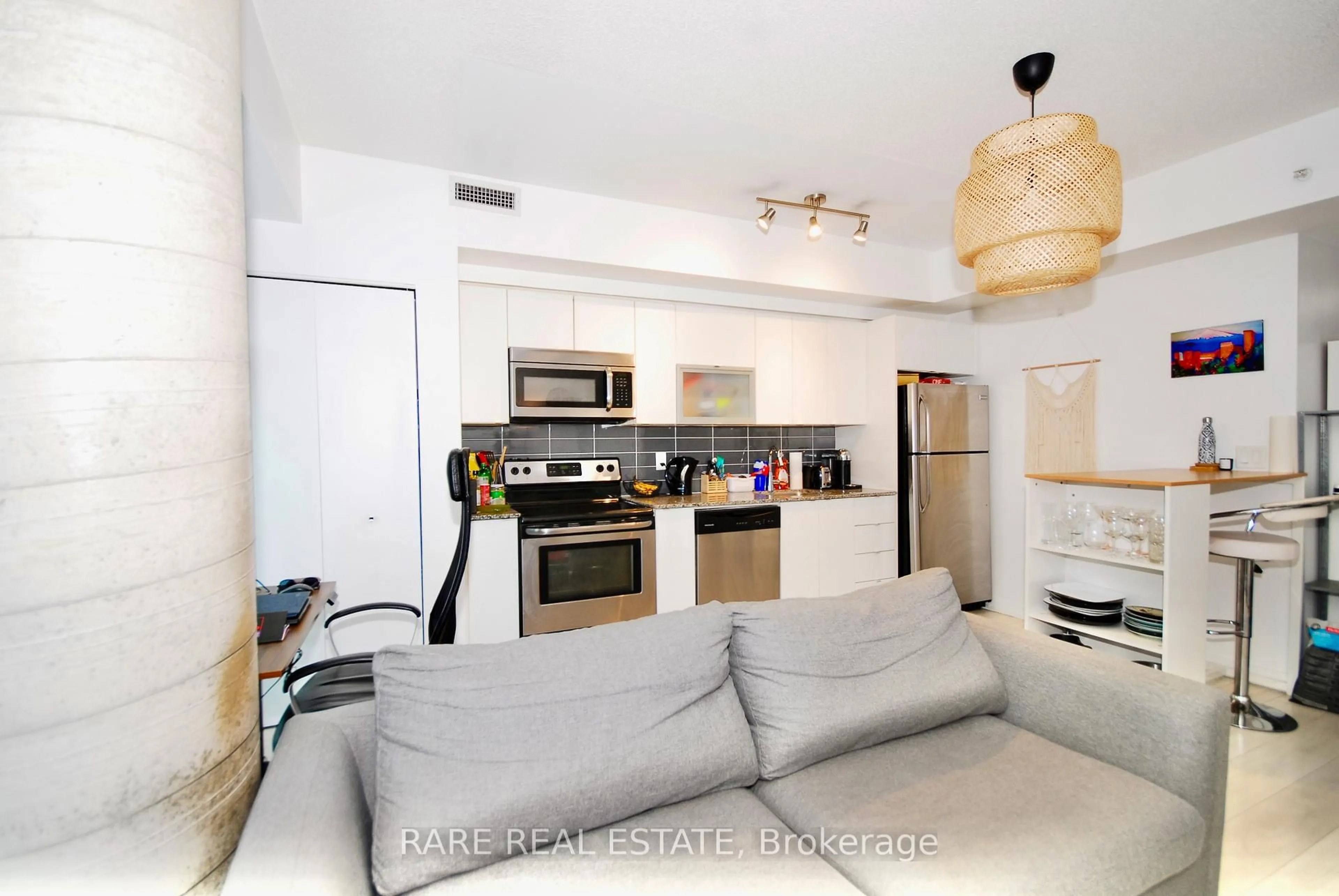 Unknown for 69 Lynn Williams St #610, Toronto Ontario M6K 3R7