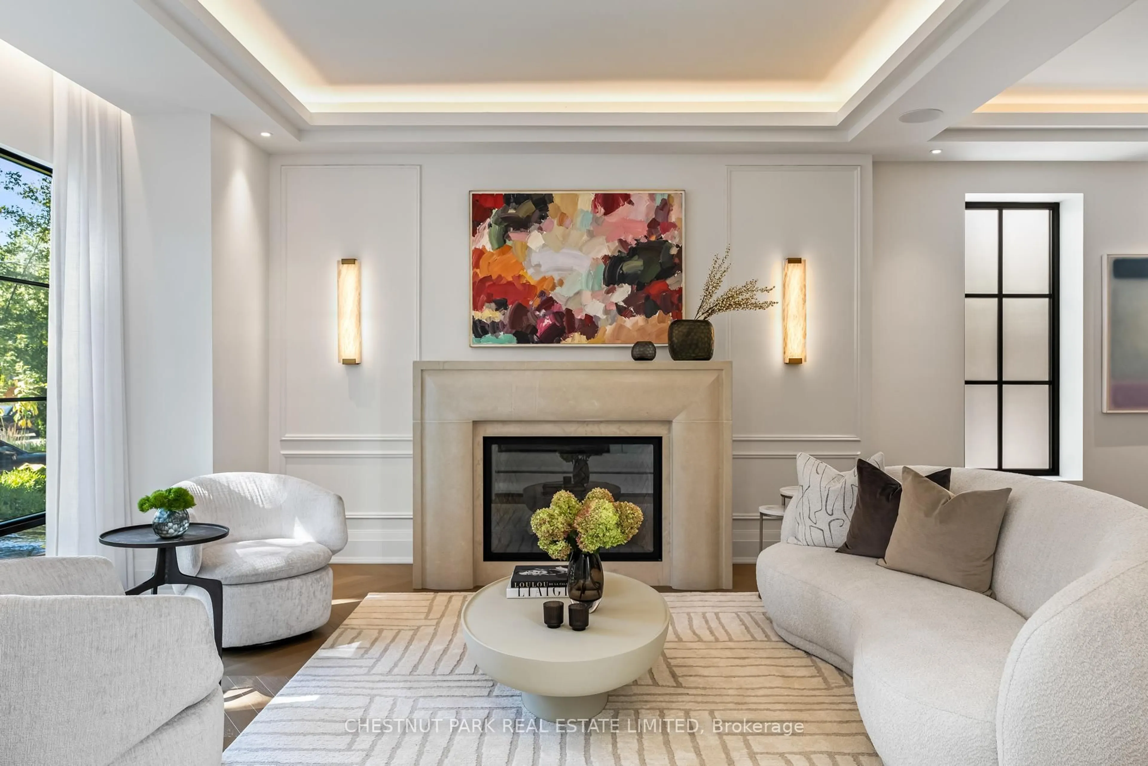 Living room with furniture, unknown for 80 Lynwood Ave, Toronto Ontario M4V 1K4