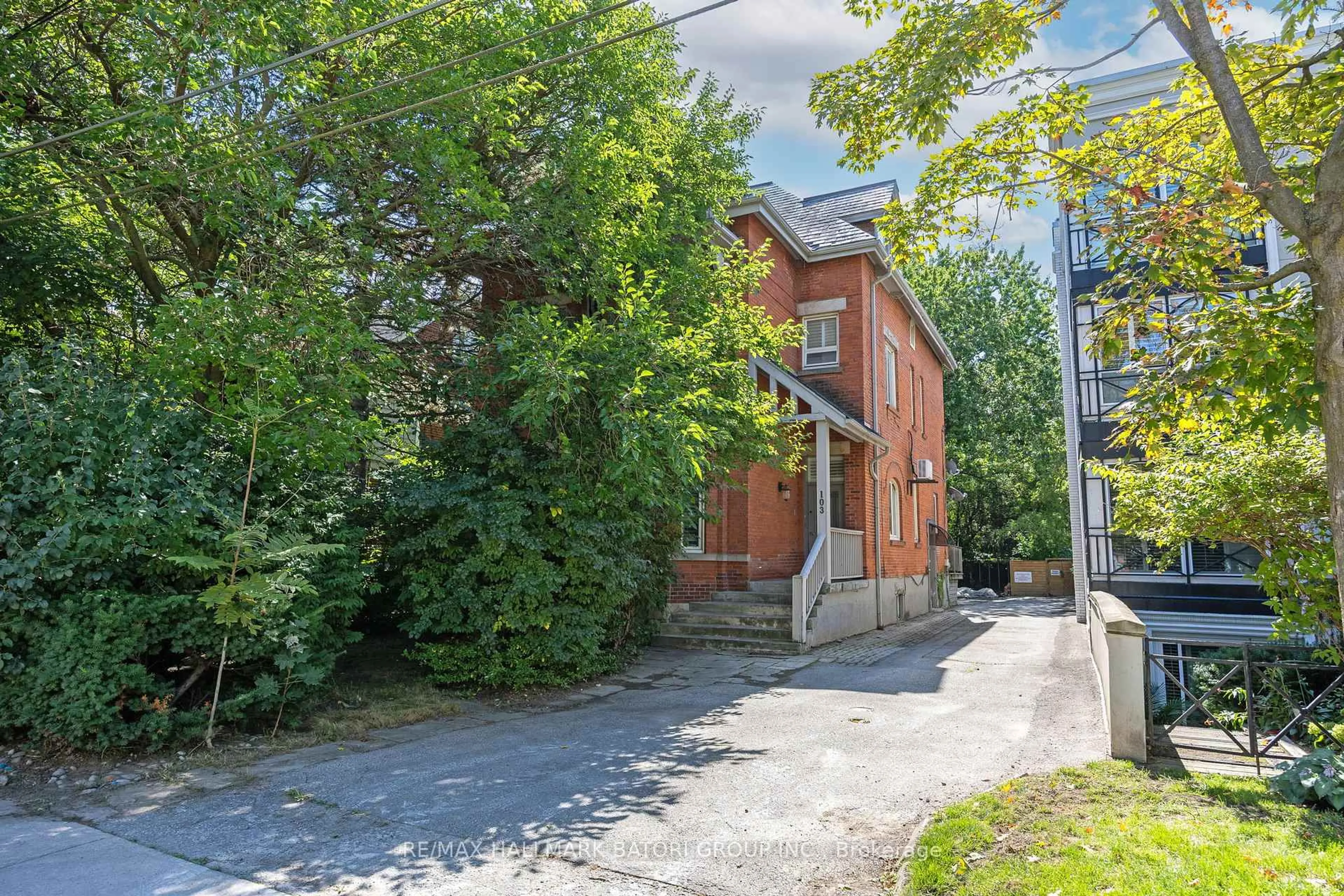 Home with brick exterior material, street for 103 Heath St, Toronto Ontario M4V 1T5
