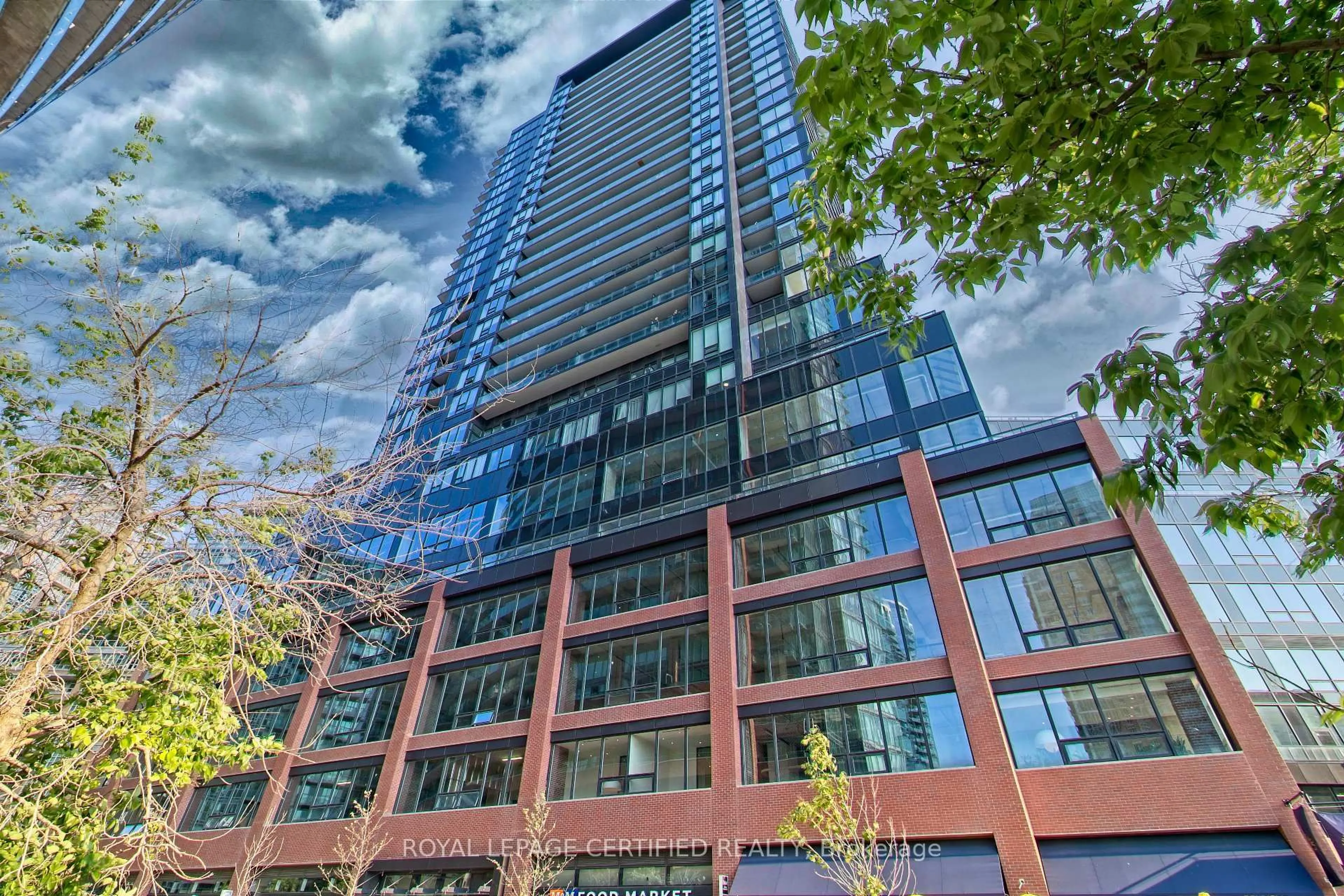 Unknown for 135 East Liberty St #806, Toronto Ontario M6K 0G7