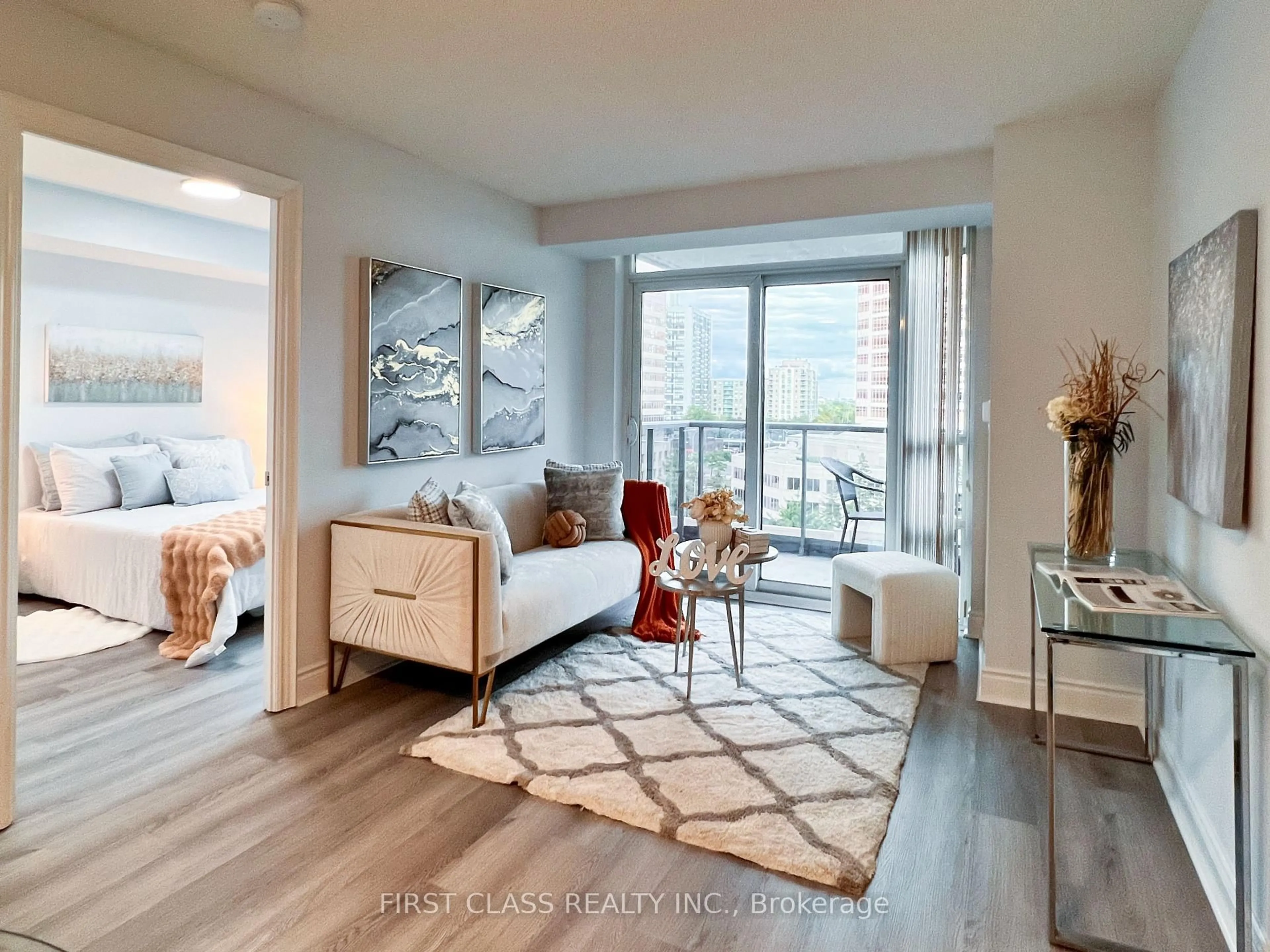 Living room with furniture, unknown for 15 Greenview Ave #814, Toronto Ontario M2M 4M7