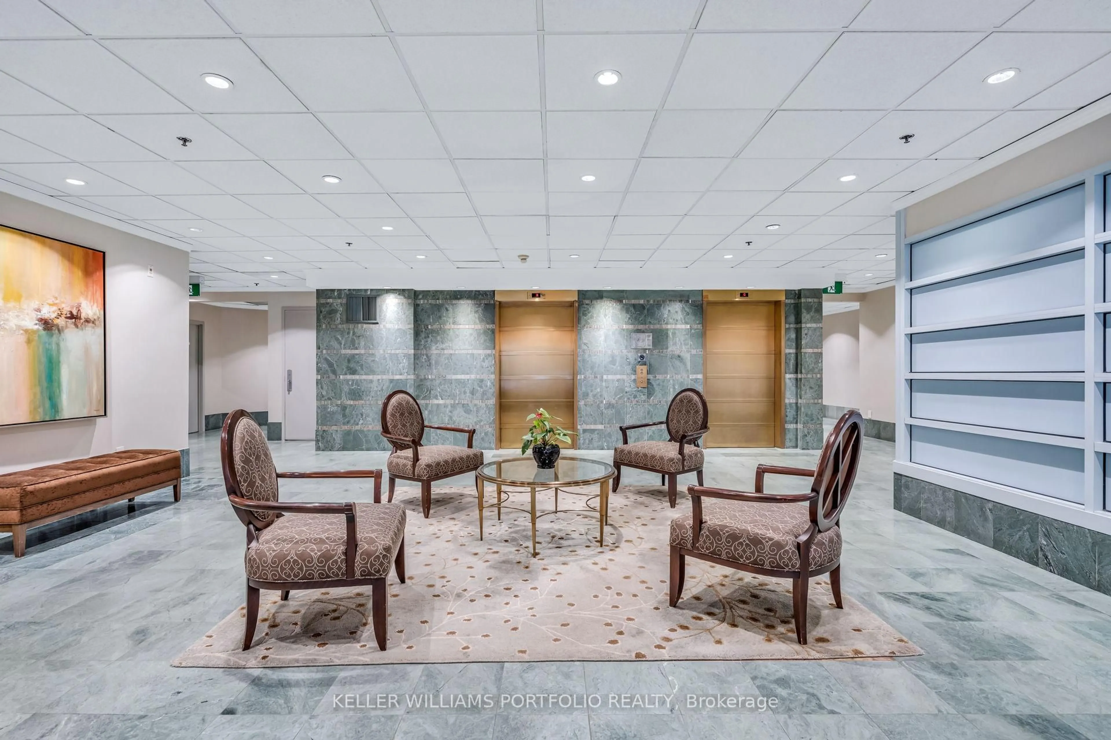 Lobby for 10 Tichester Rd #805, Toronto Ontario M5P 3M4