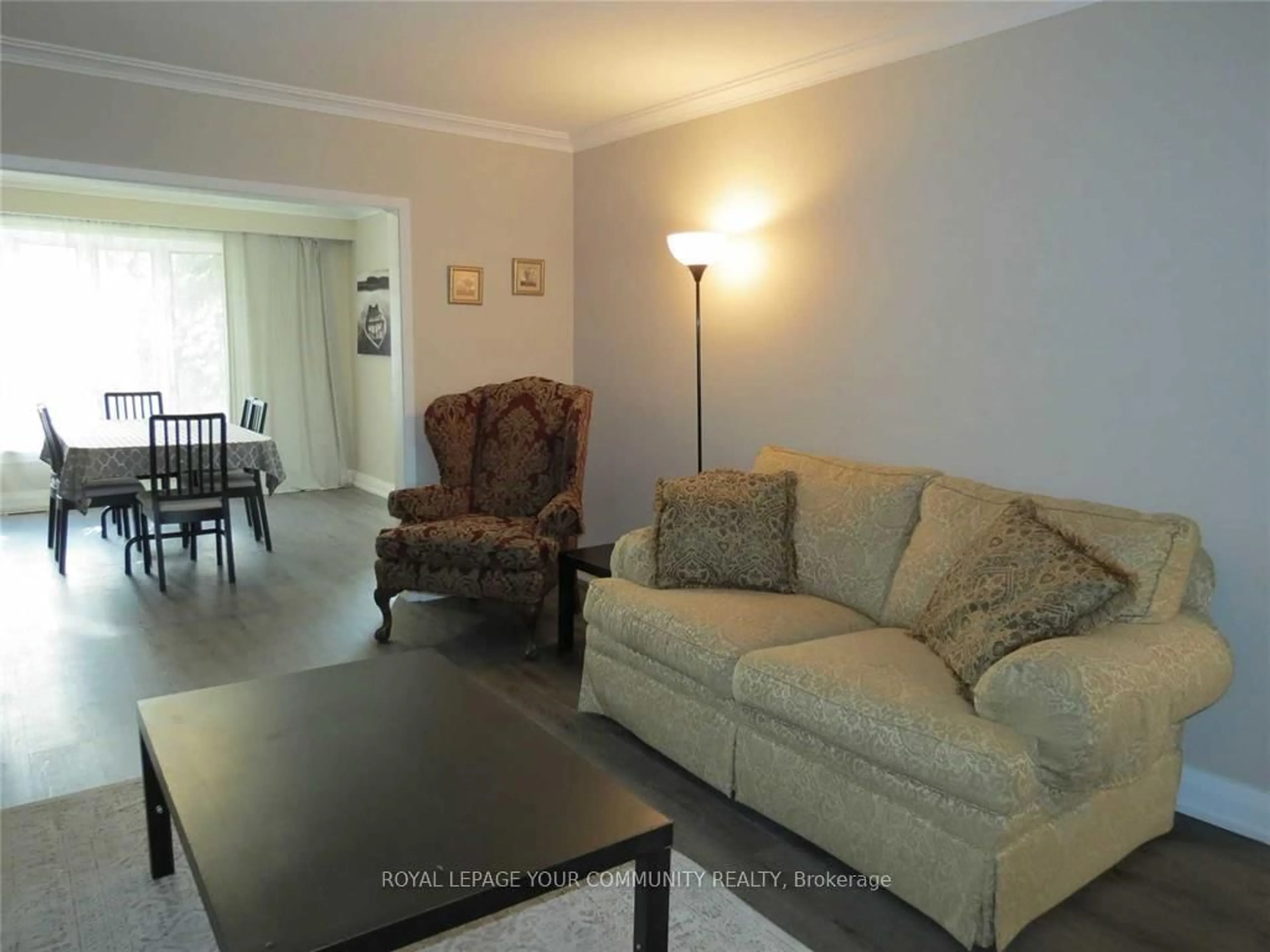 Living room with furniture, unknown for 19 Danville Dr, Toronto Ontario M2P 1H7