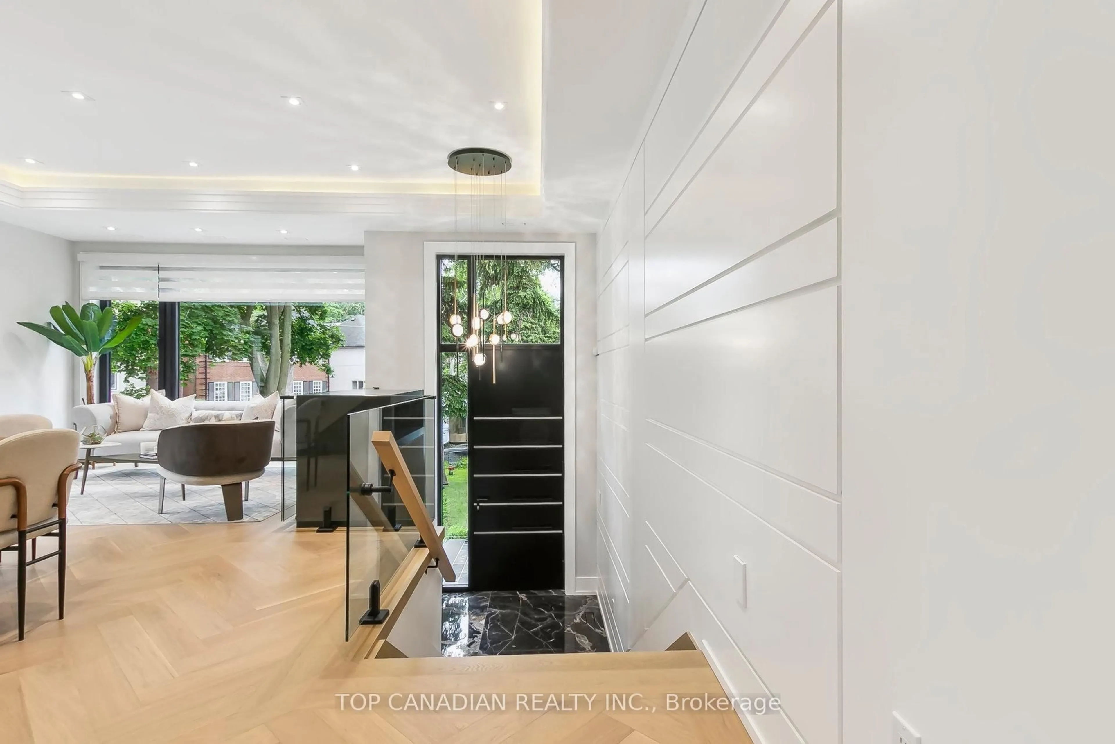 Contemporary kitchen, ceramic/tile floor for 12 OTTER Cres, Toronto Ontario M5N 2W2