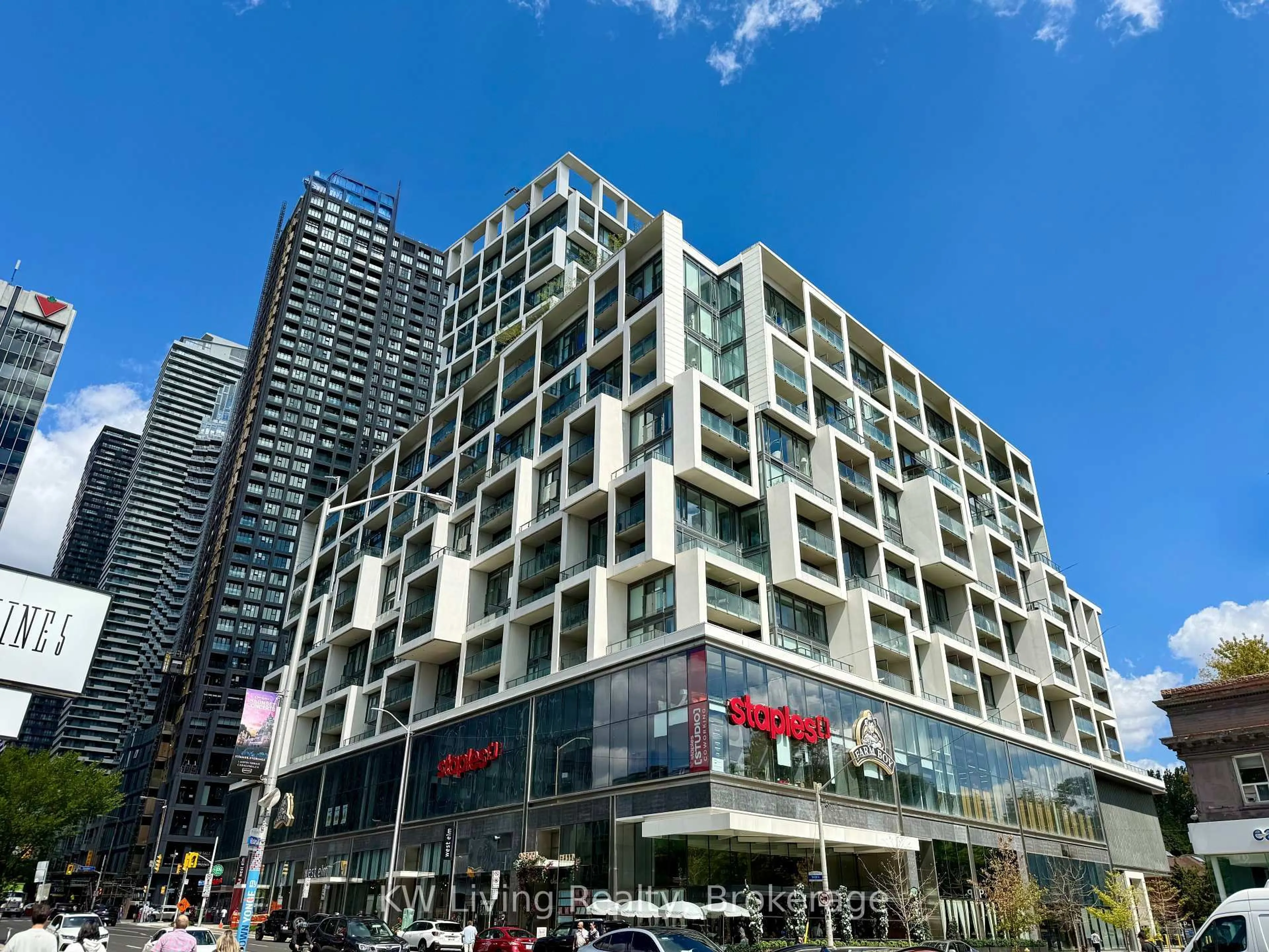 Unknown for 8 Hillsdale Ave #725, Toronto Ontario M4S 0B2