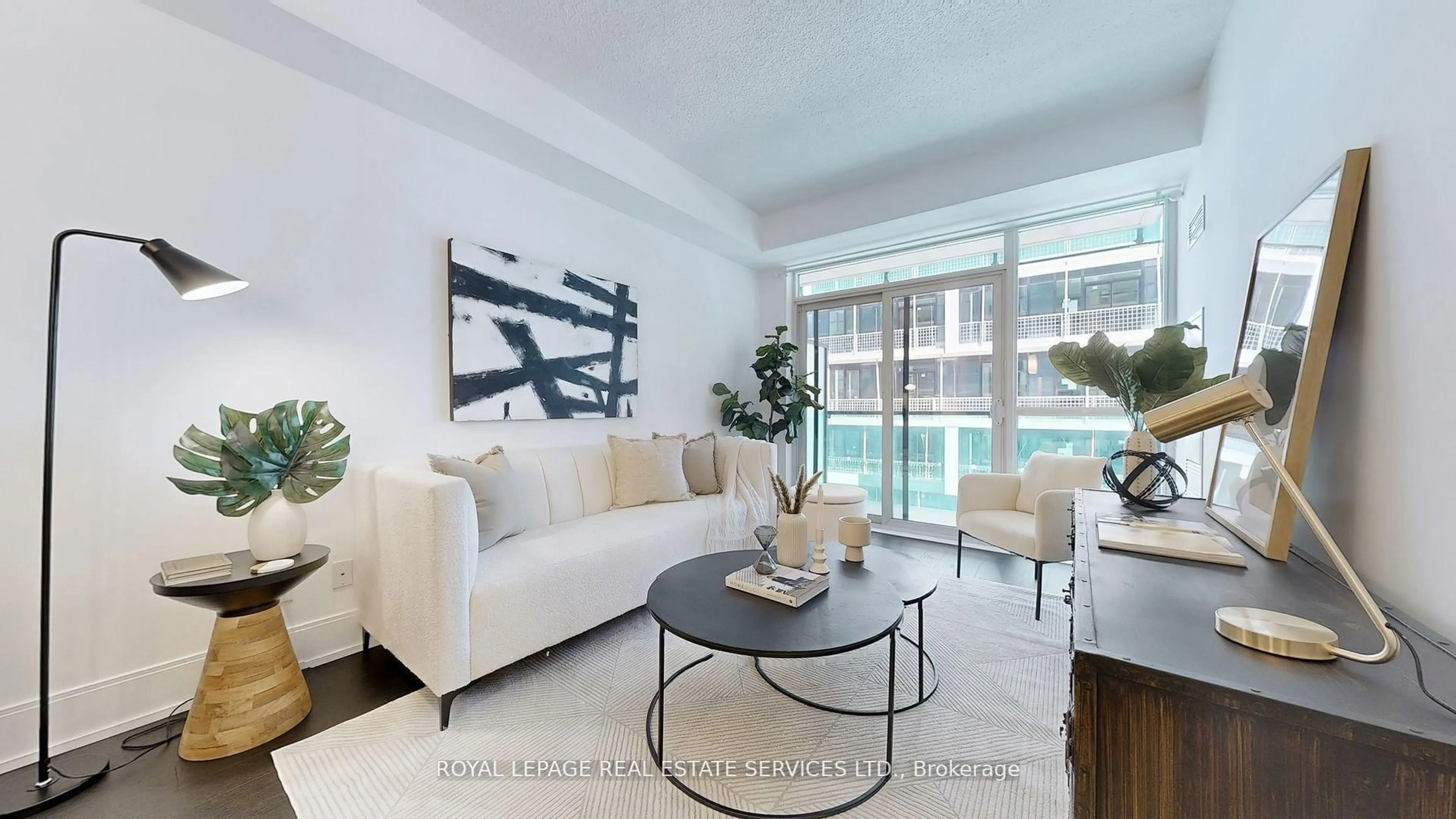 Living room with furniture, ceramic/tile floor for 25 Broadway Ave #1806, Toronto Ontario M4P 1T7