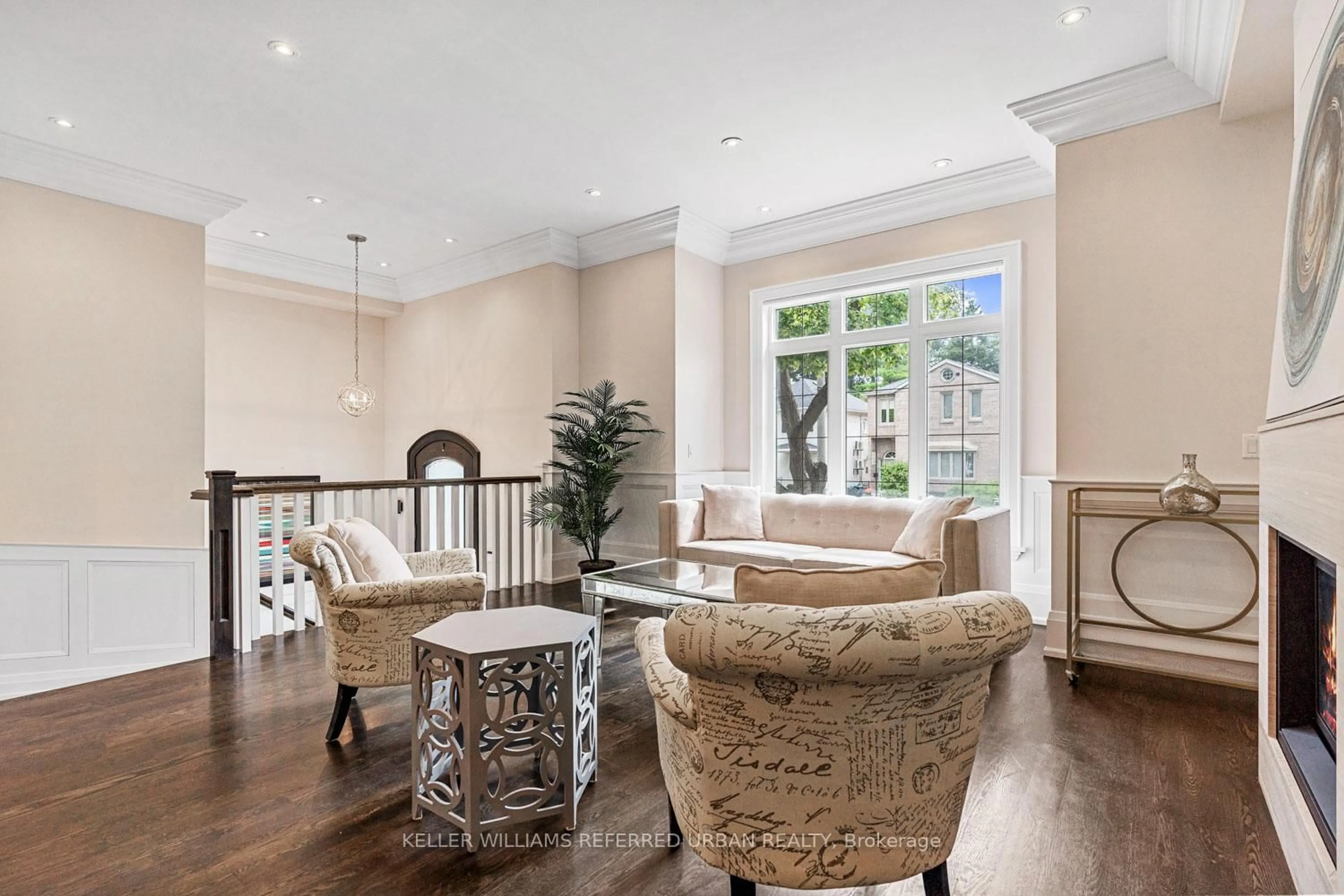 Unknown for 506 Castlefield Ave, Toronto Ontario M5N 1L6