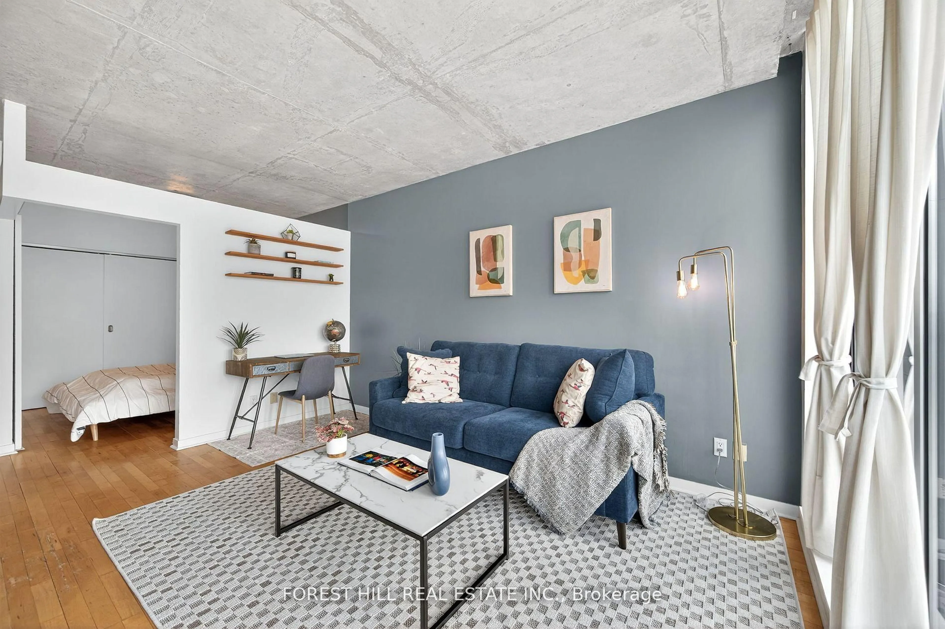 Living room with furniture, unknown for 301 Markham St #505, Toronto Ontario M6J 3X2