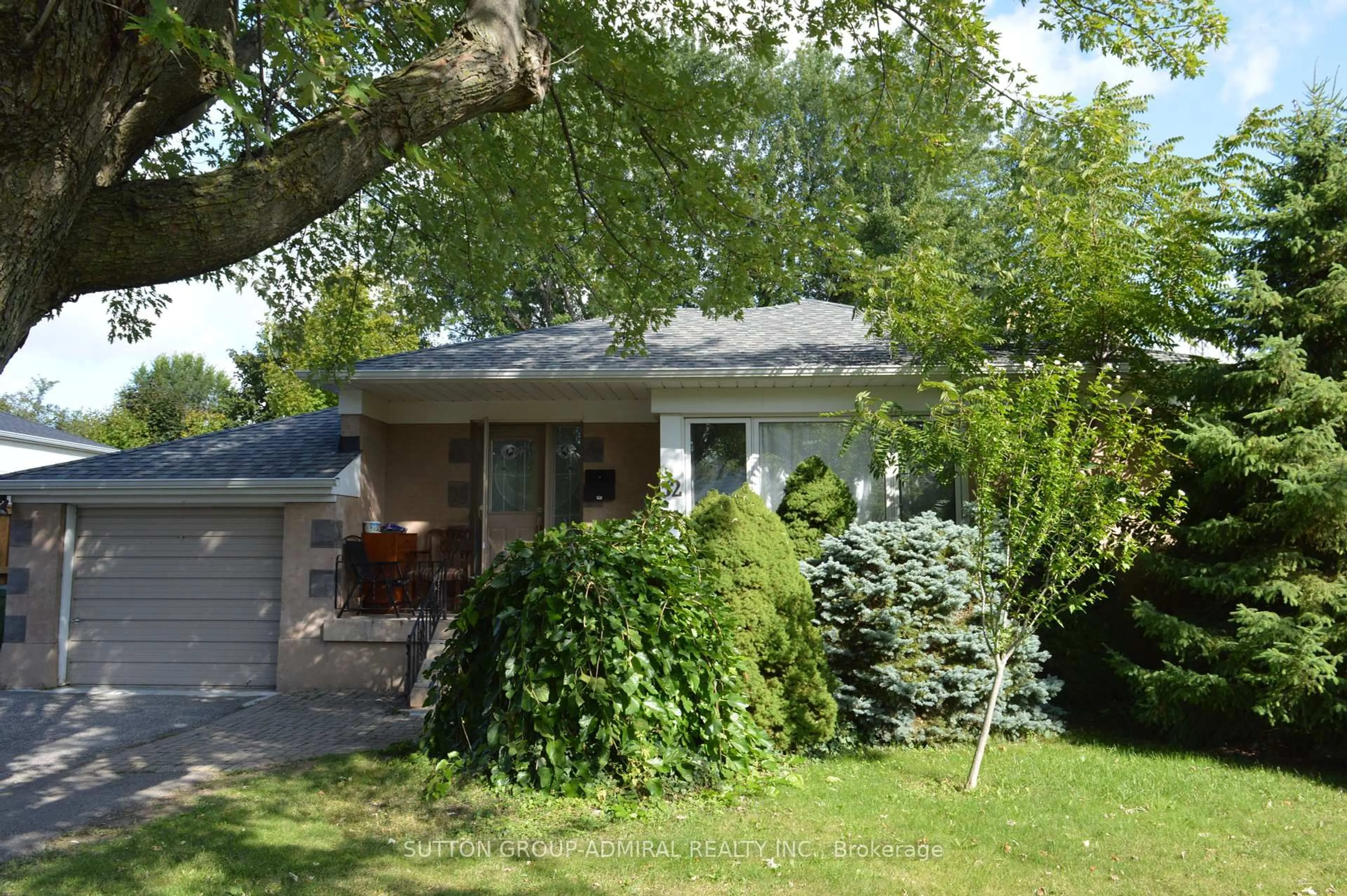 Unknown for 52 Acton Ave, Toronto Ontario M3H 4G8