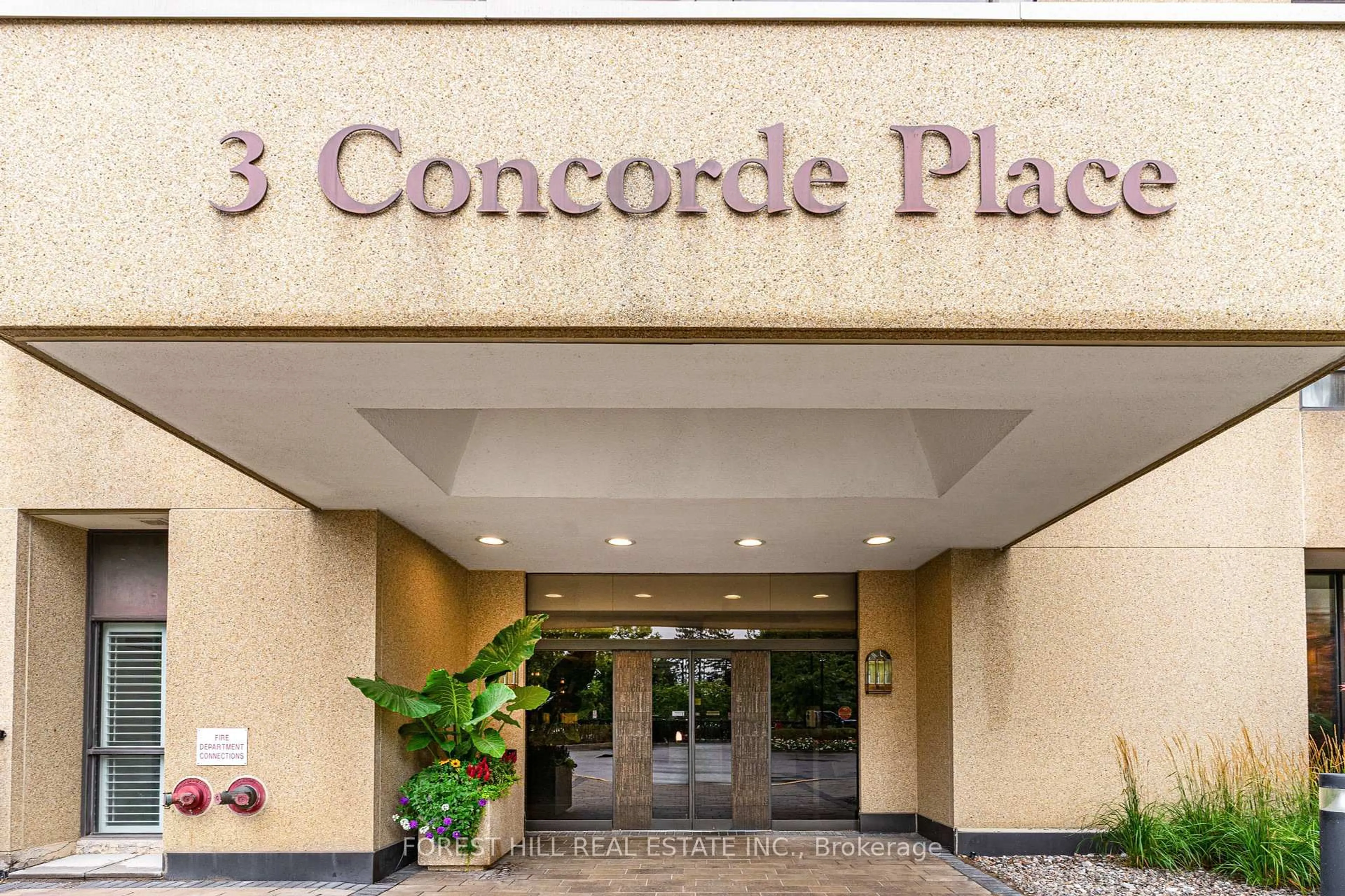 Indoor foyer for 3 Concorde Pl #2004, Toronto Ontario M3C 3K7