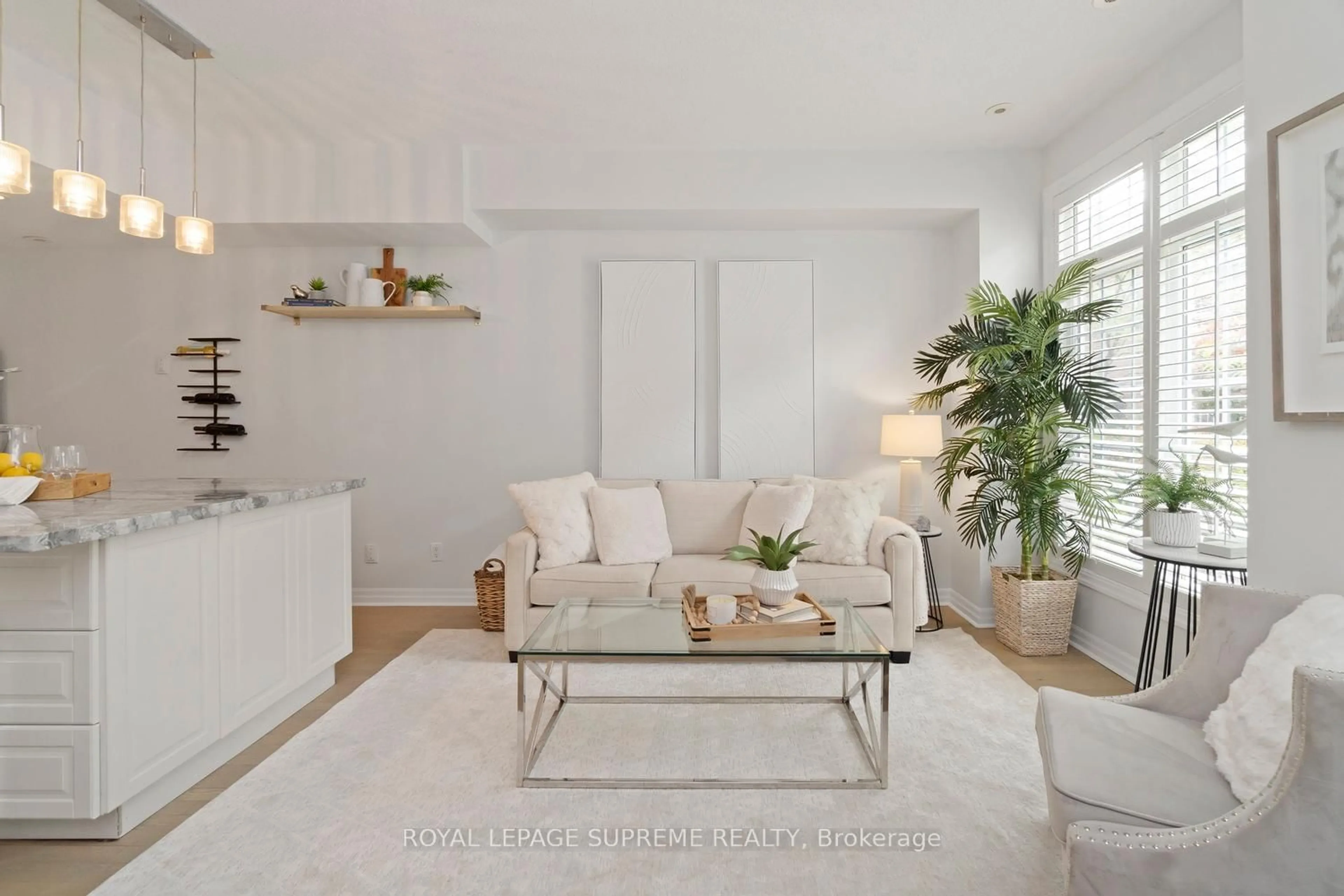 Living room with furniture, unknown for 6 Wellesley Pl #37, Toronto Ontario M4Y 3E1