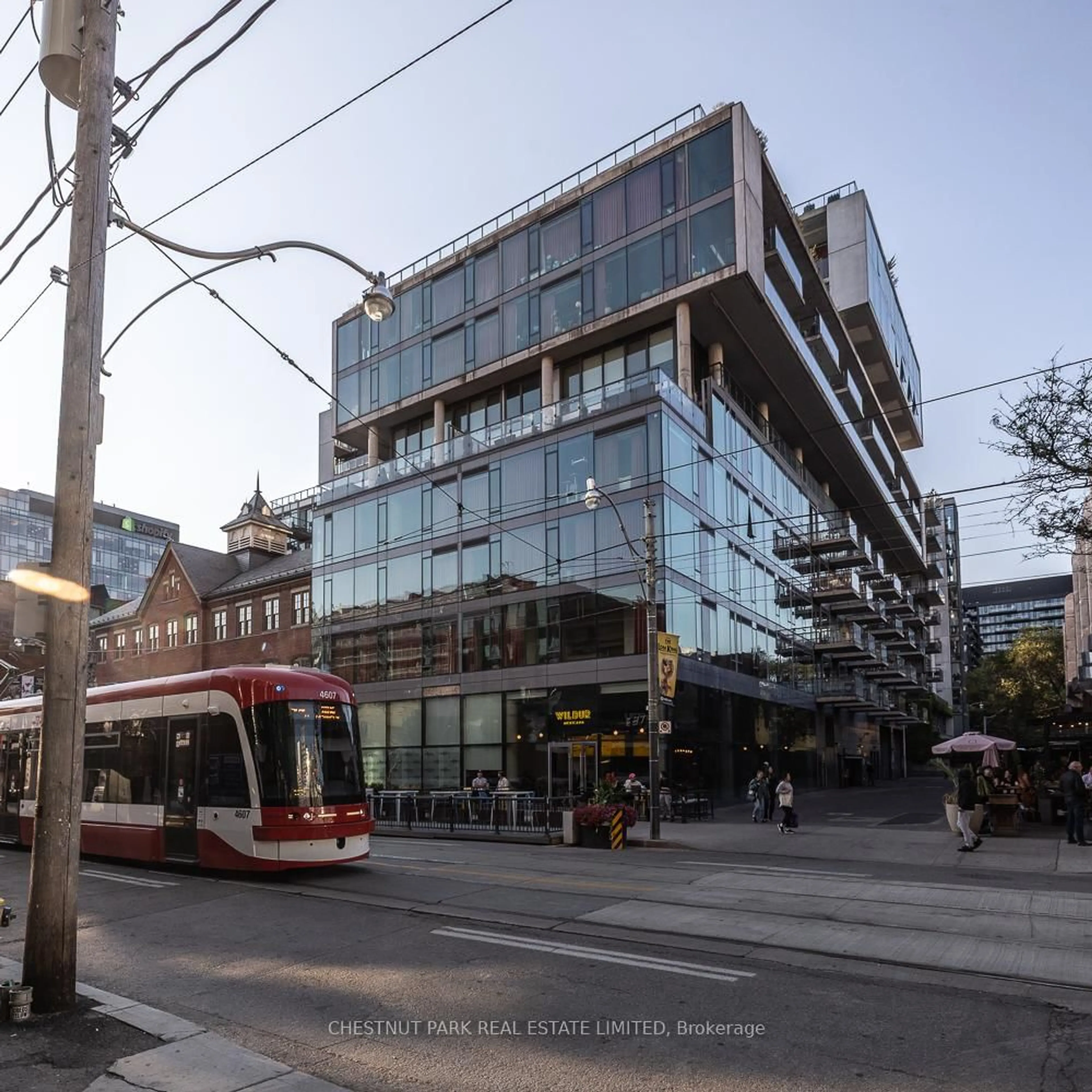 Unknown for 560 King St #1014, Toronto Ontario M5V 0L6