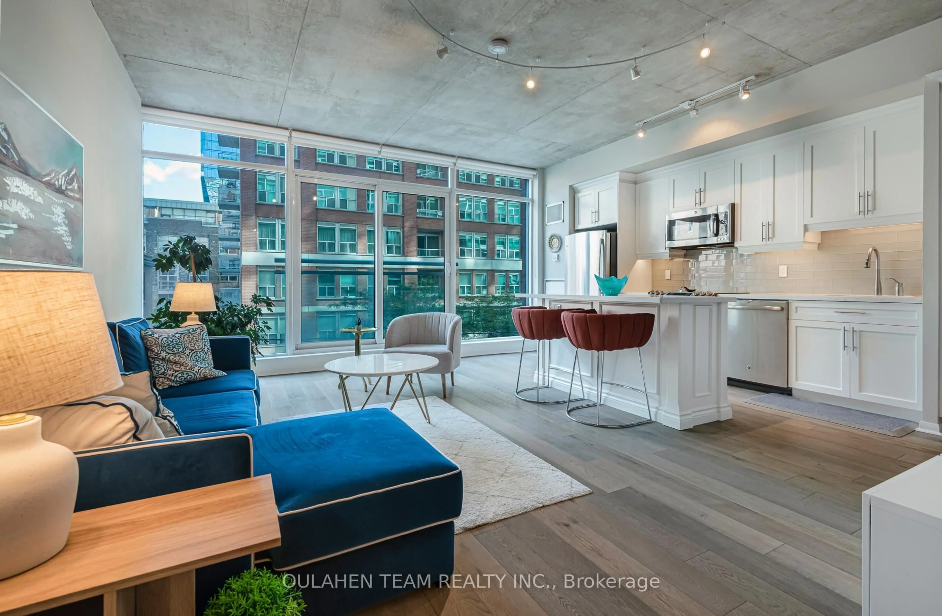 Unknown for 333 Adelaide St #311, Toronto Ontario M5A 4T4